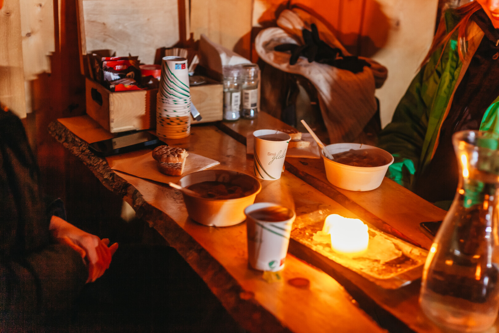 Tromso reindeer sledding and feeding tour with a Sami guide — image 12