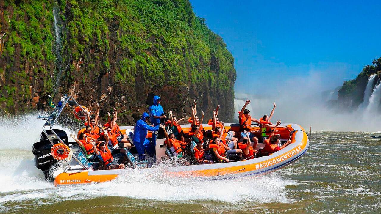 Foz do Iguaçu: Falls Hiking, Boat Adventure & Optional Helicopter Tour