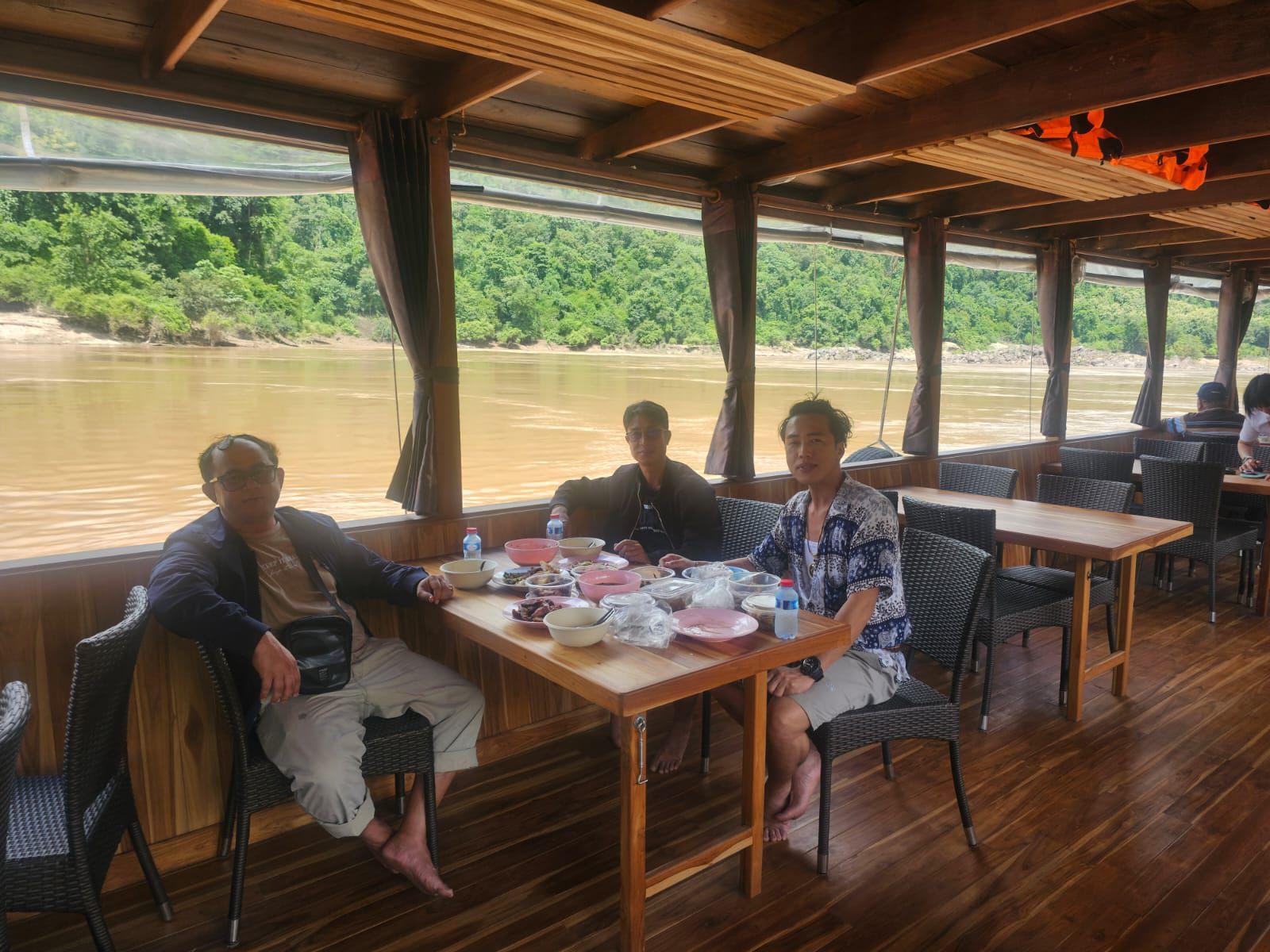 Mekong River Luxury Cruise: Chiang Rai to Luang Prabang