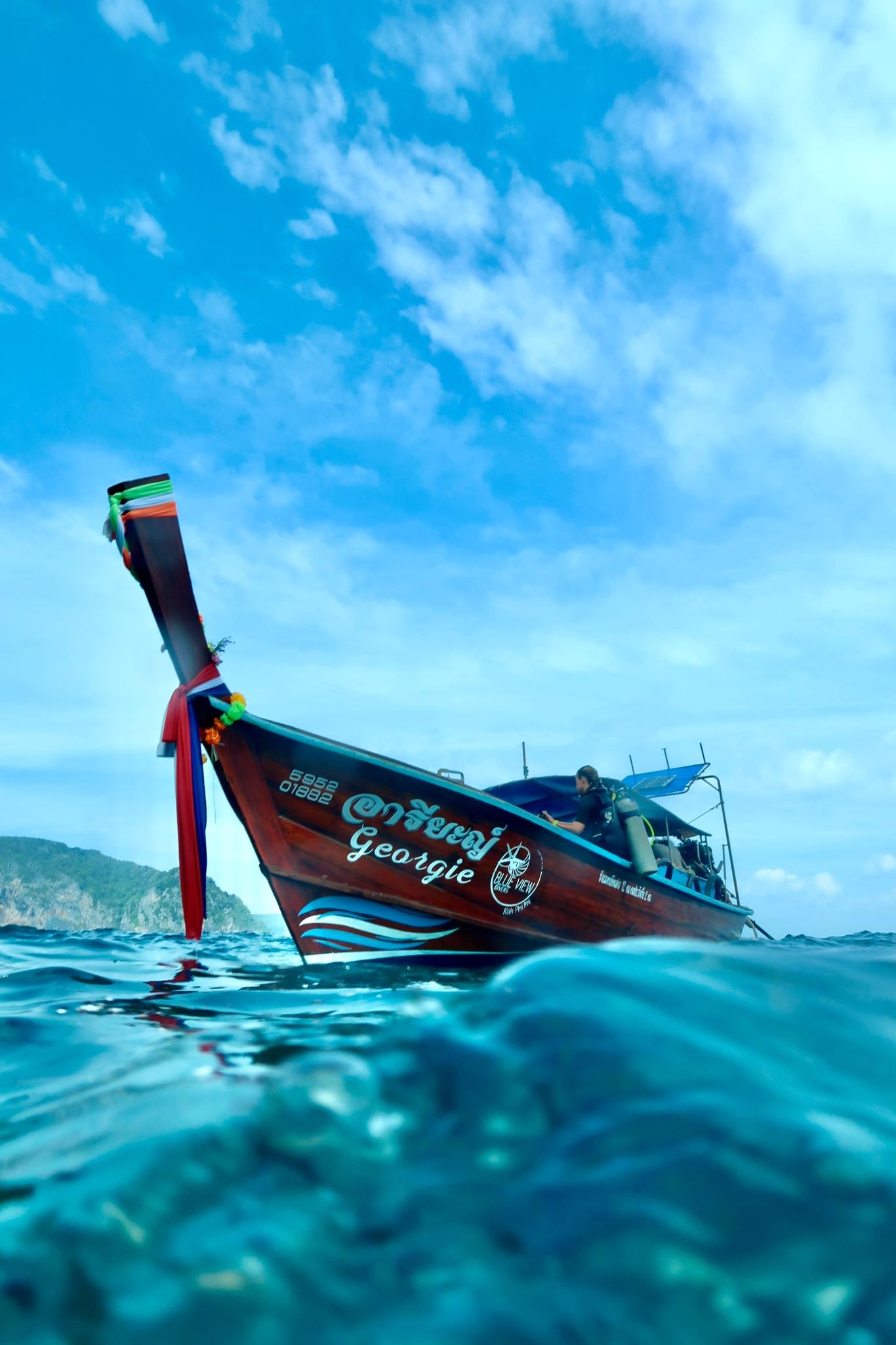 Phi Phi PADI Discover Scuba: 2-Dive Beginner Experience