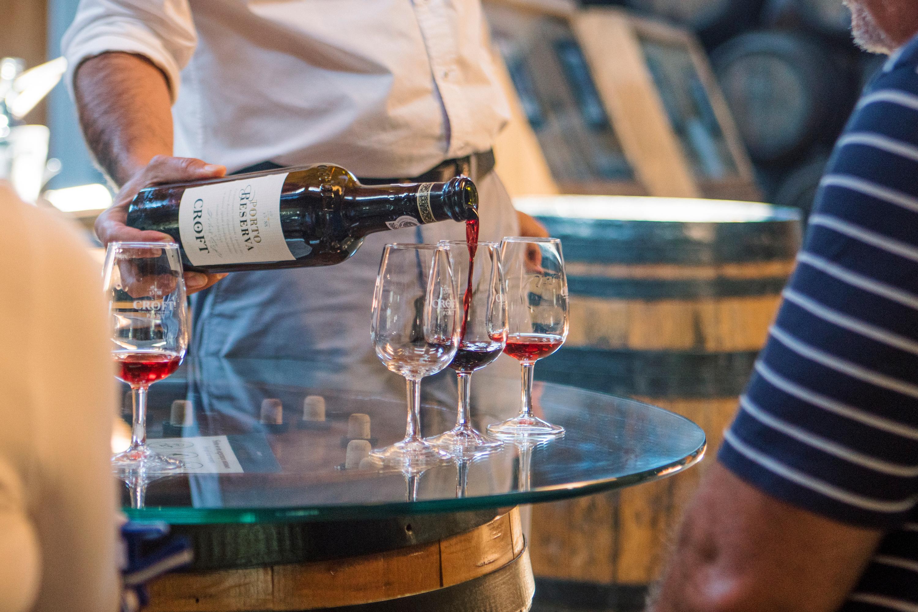 Douro Valley Full-Day Tour: Boat Ride, Twin Winery Tastings & Lunch