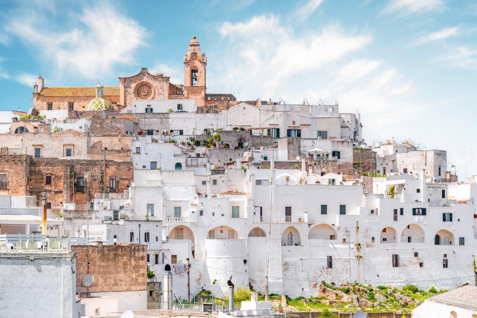 Private Puglia Villages & Trulli Tour with Lunch