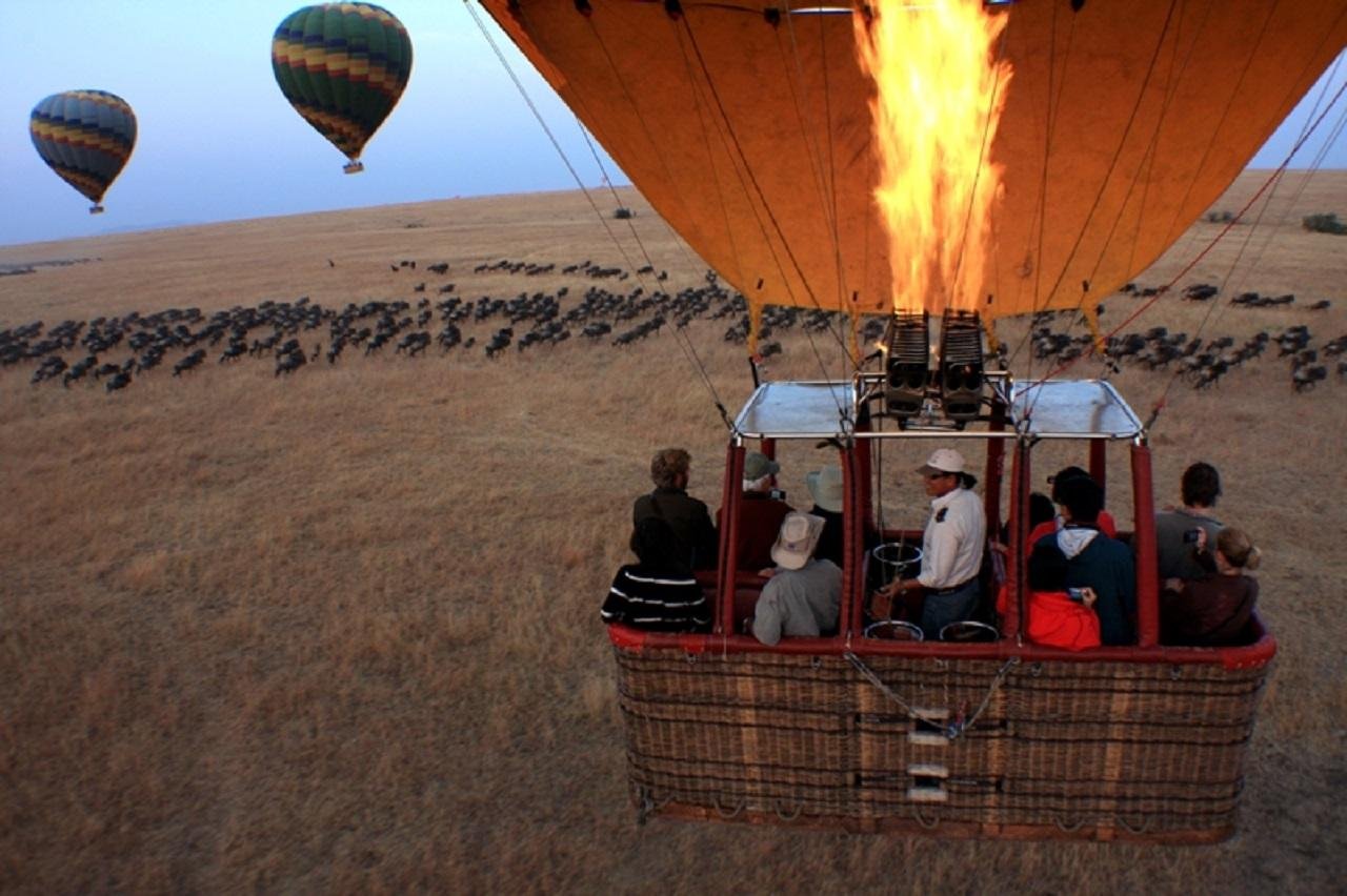 Maasai Mara Hot Air Balloon Safari with Champagne Breakfast