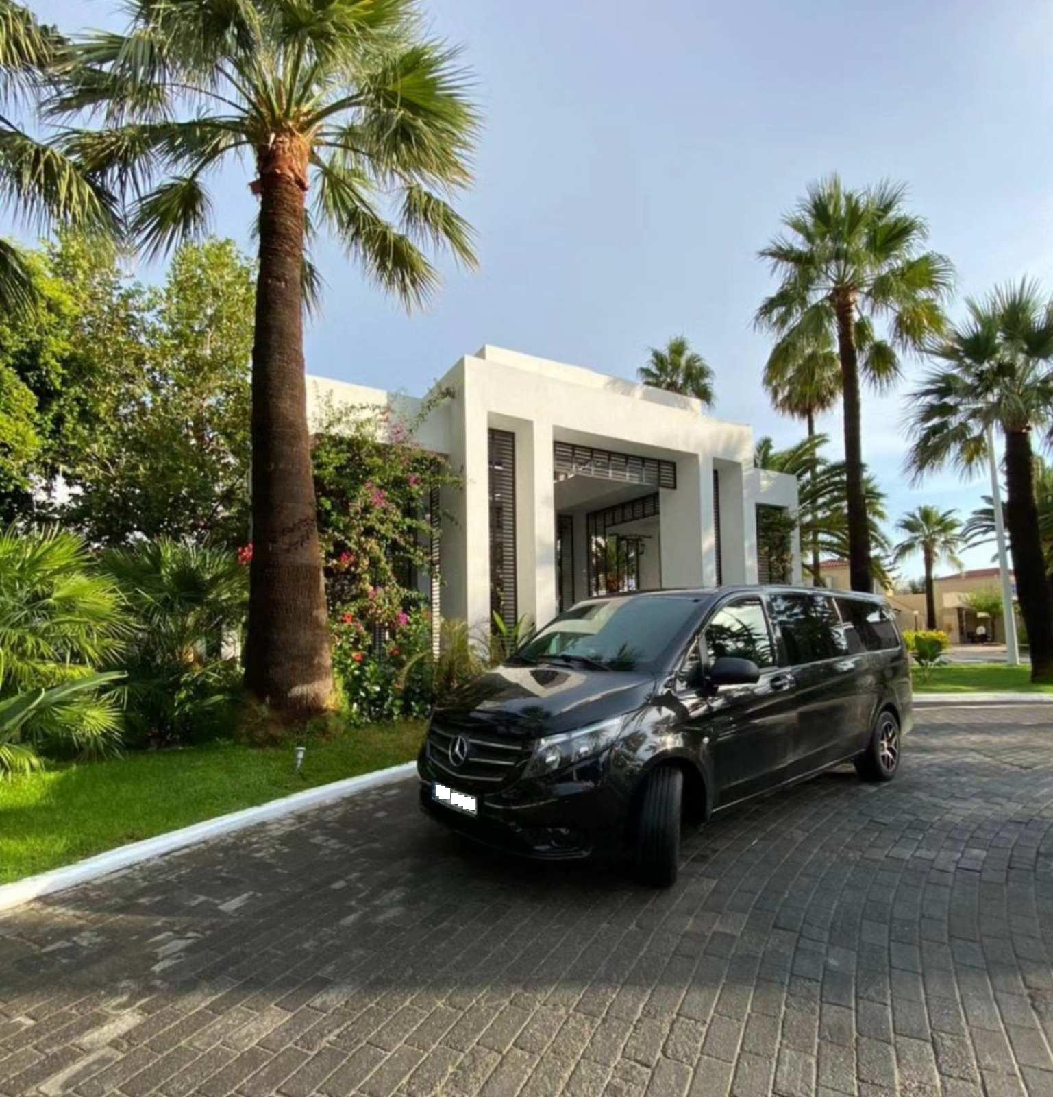 Crete Private One-Way Airport or Port Transfer