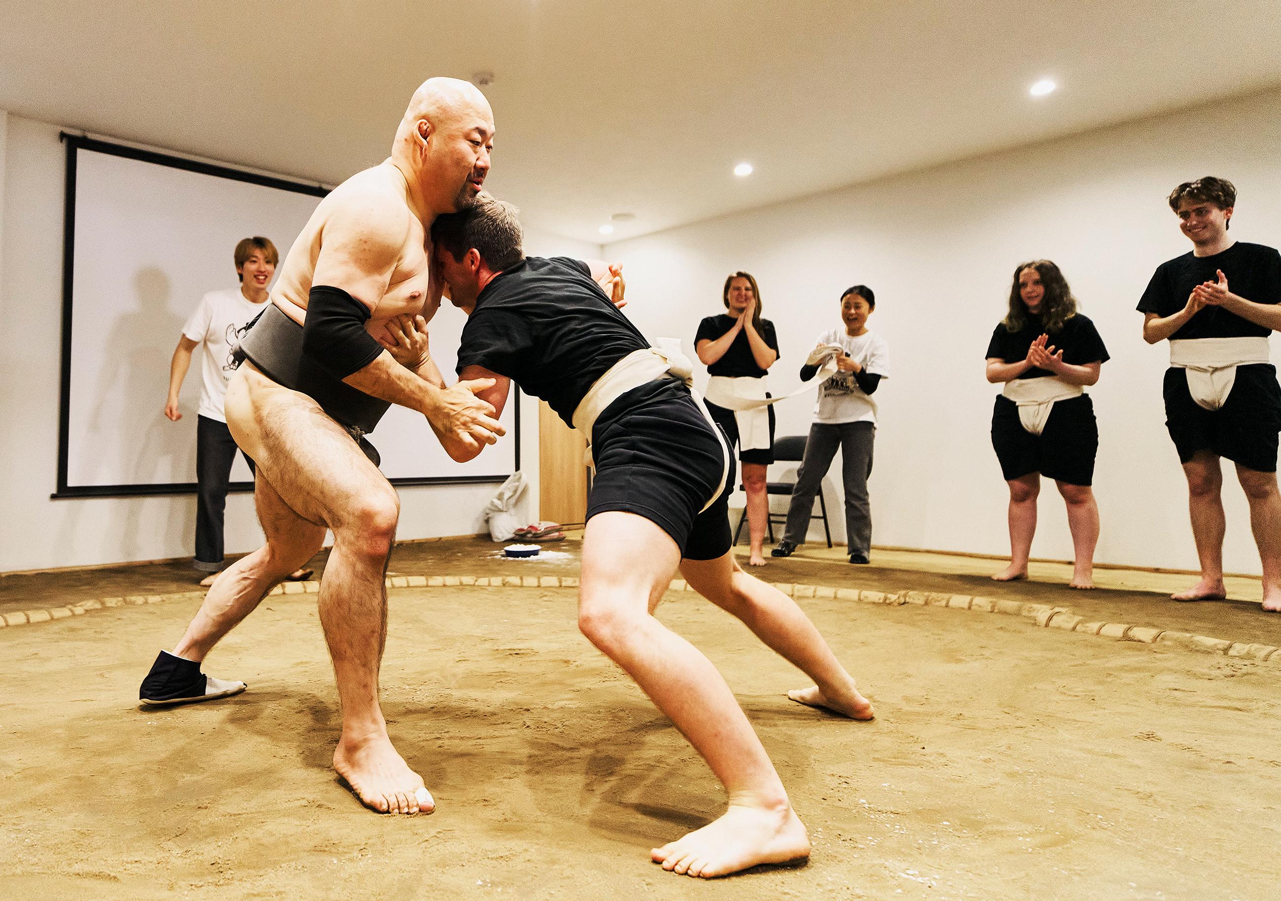 Osaka Sumo Show: Live Match, Rituals & Audience Challenge