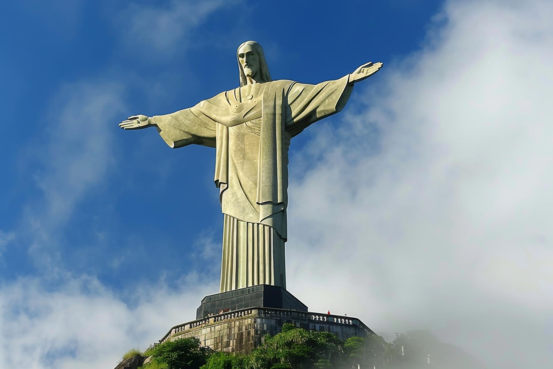 Private Christ the Redeemer Tour with Train Ride