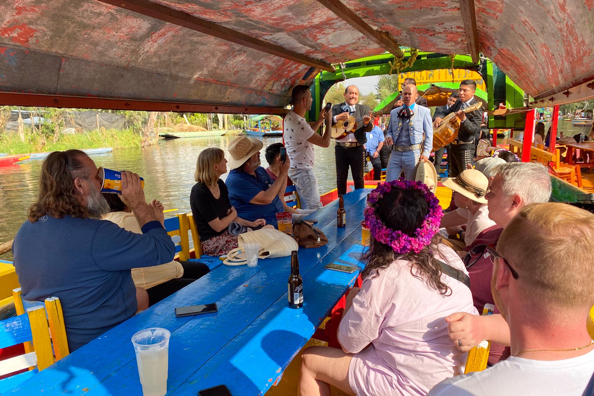 Private Mexico City: Coyoacán, Frida Kahlo & Xochimilco Tour