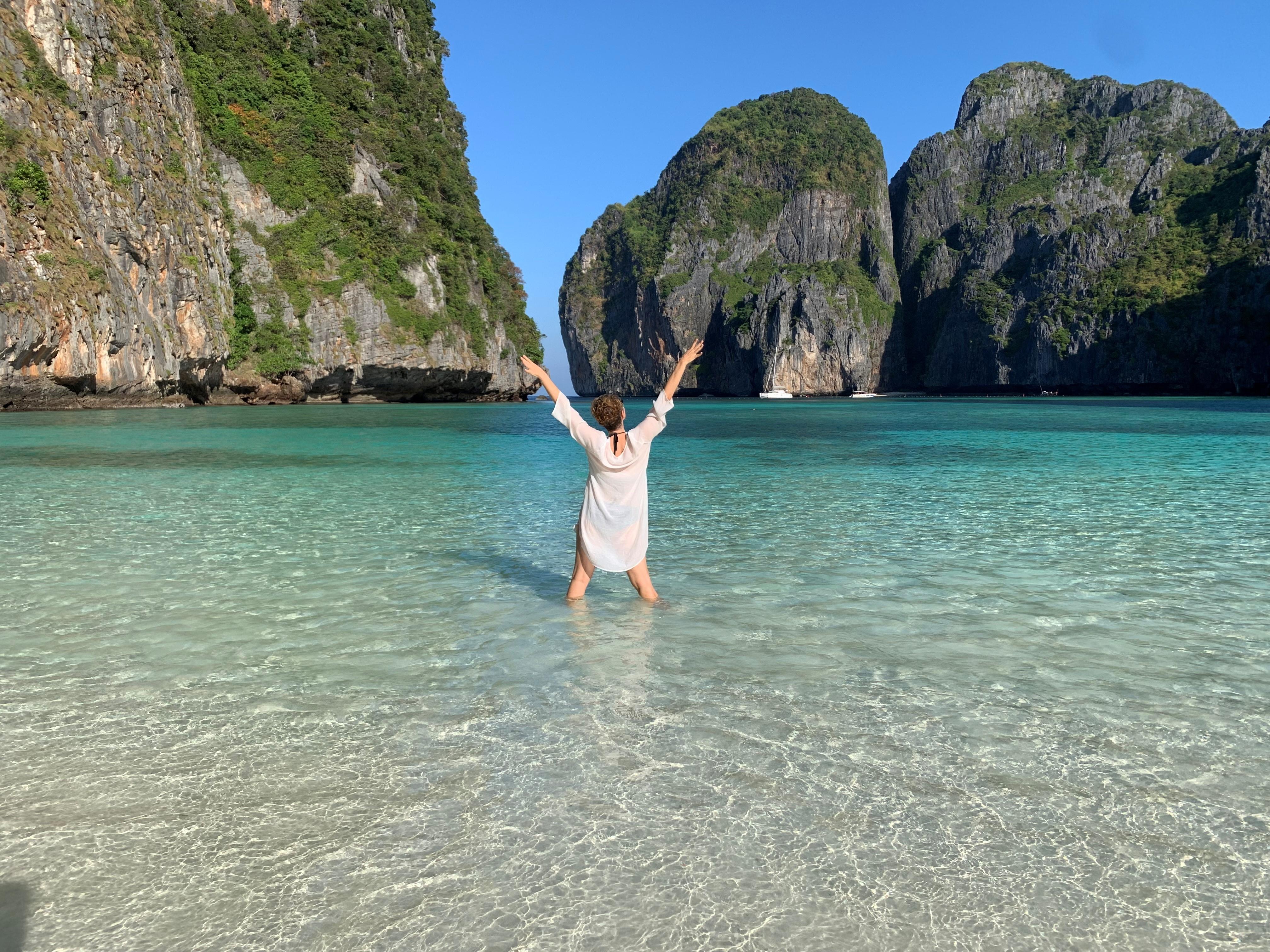 Phi Phi Islands Sunrise Speedboat Tour from Phuket