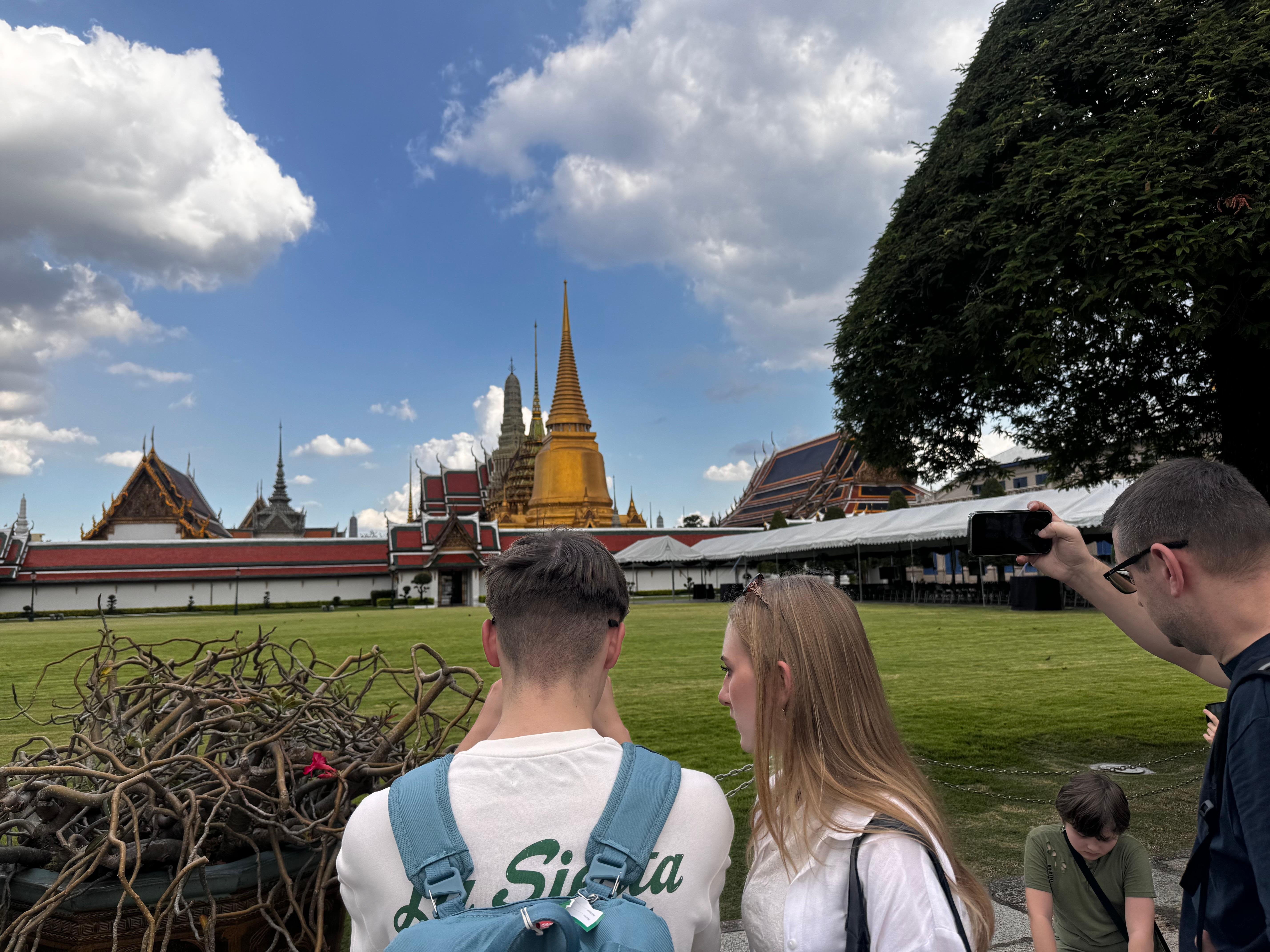 Bangkok Cultural Half-Day: Grand Palace, Wat Pho & Wat Arun