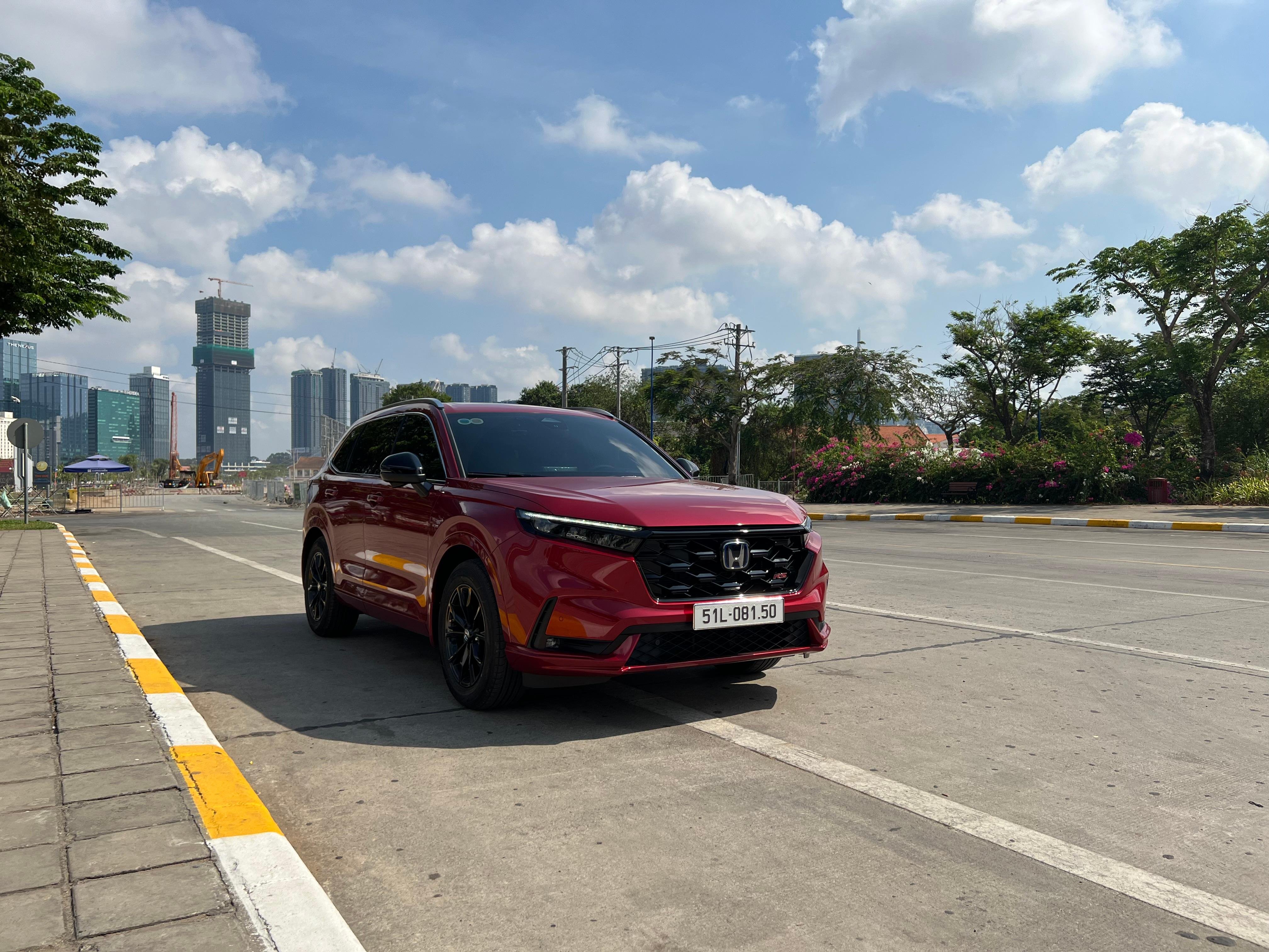 Private SGN Airport Transfer to Mui Ne with Sightseeing Stops