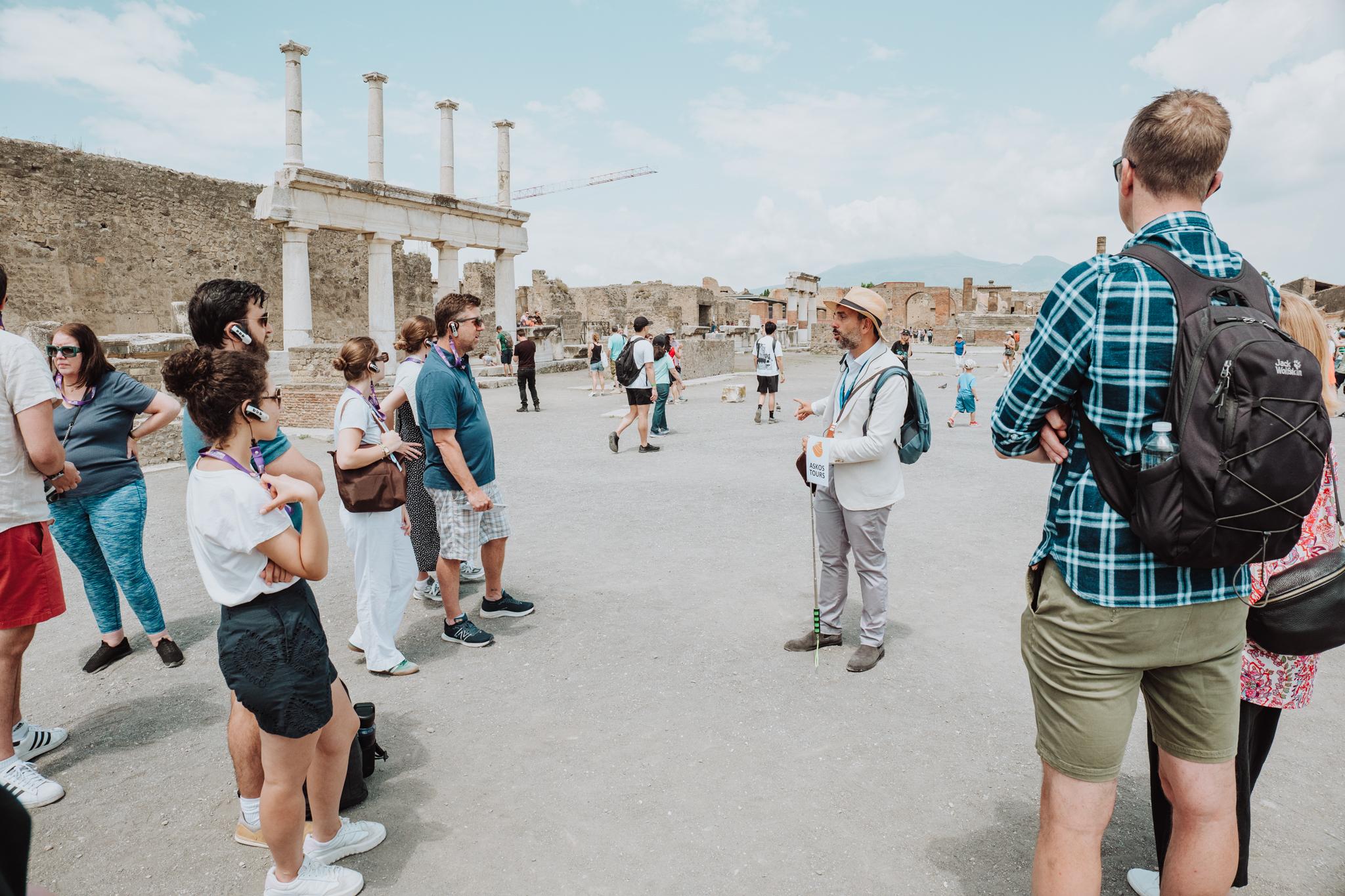 Pompeii & Herculaneum Small-Group Archaeological Discovery