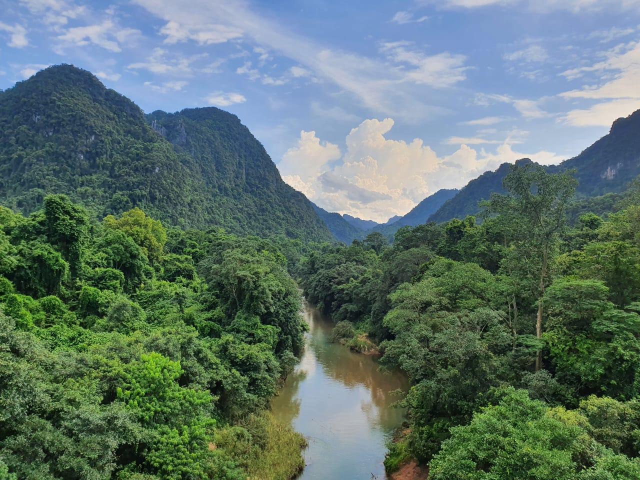 Easy Rider Tour via DMZ & Ho Chi Minh Trails: Hue/Phong Nha