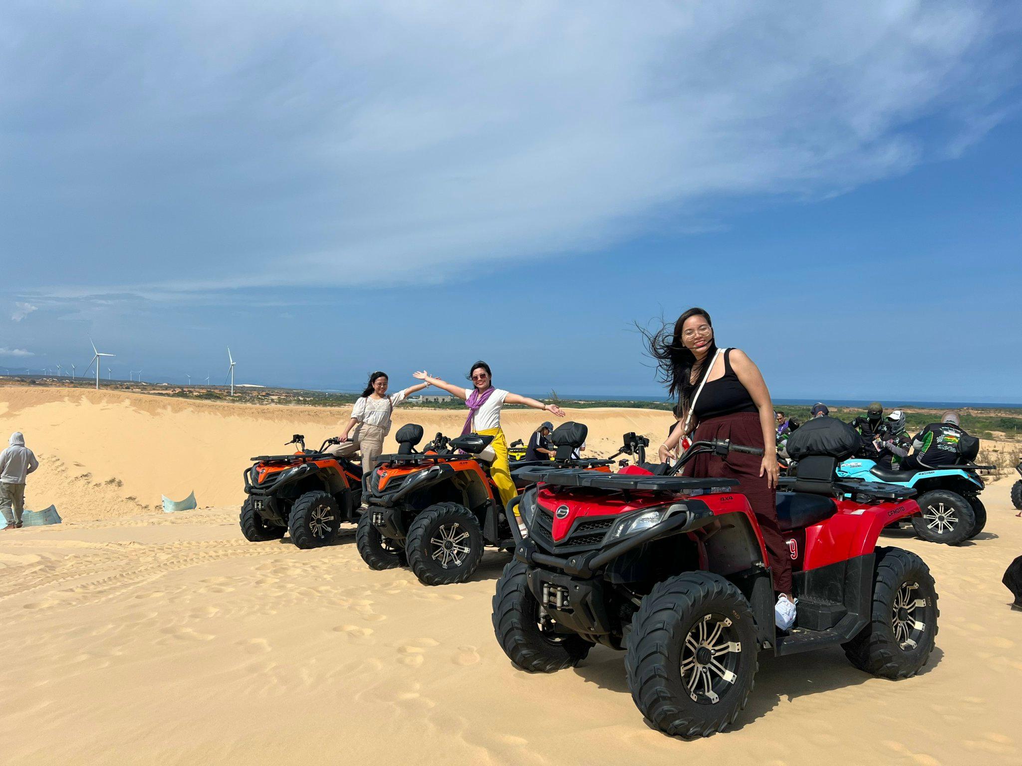 Mui Ne Coastal Discovery: Fishing Village, Fairy Stream & Desert Dunes