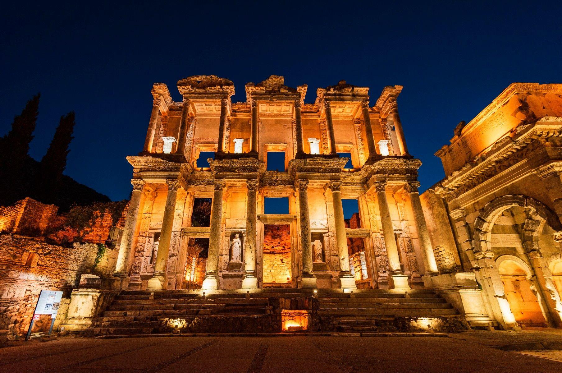 Ephesus After Dark: Night Tour from Marmaris with Dinner
