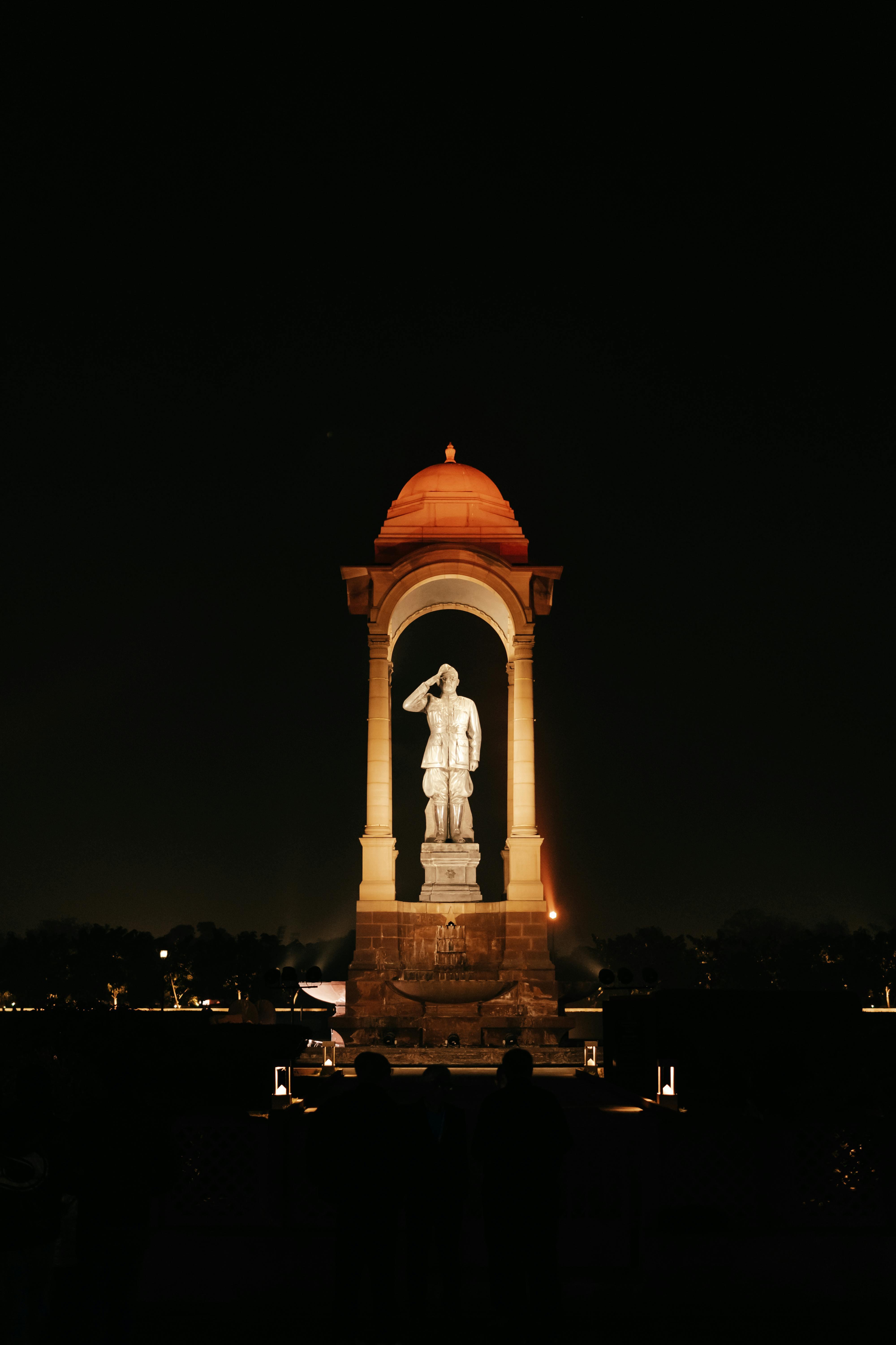 Delhi After Dark: Private Evening Sightseeing by Car