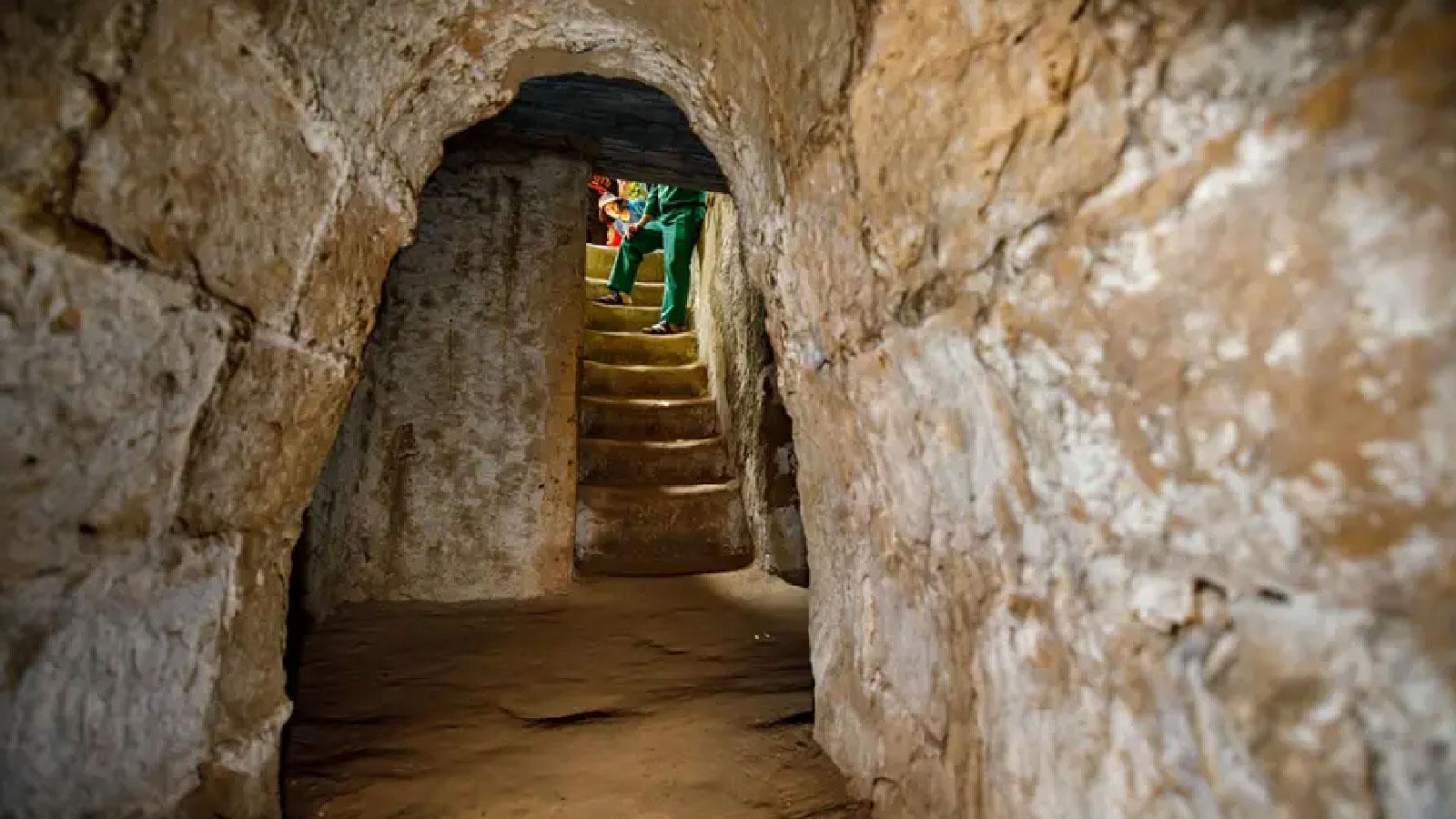 Cu Chi Tunnels & Mekong Delta Premium Small-Group Experience