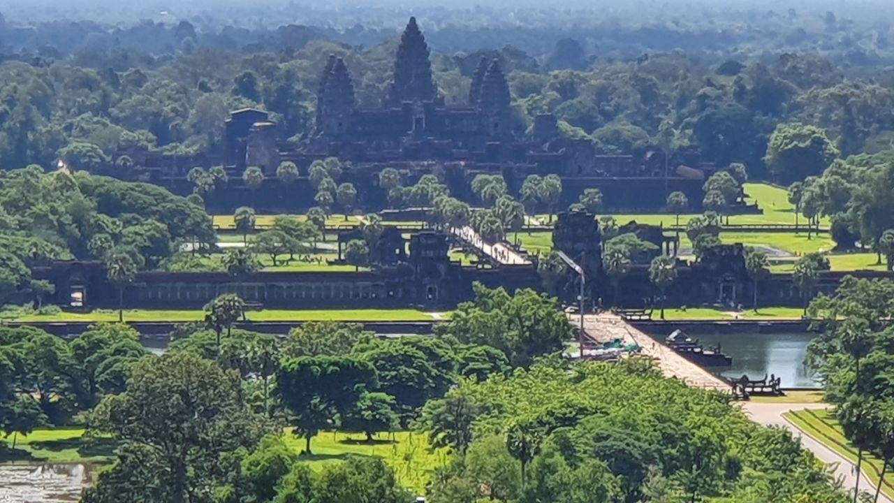 Siem Reap: Sunrise or Sunset Angkor Wat Balloon Flight