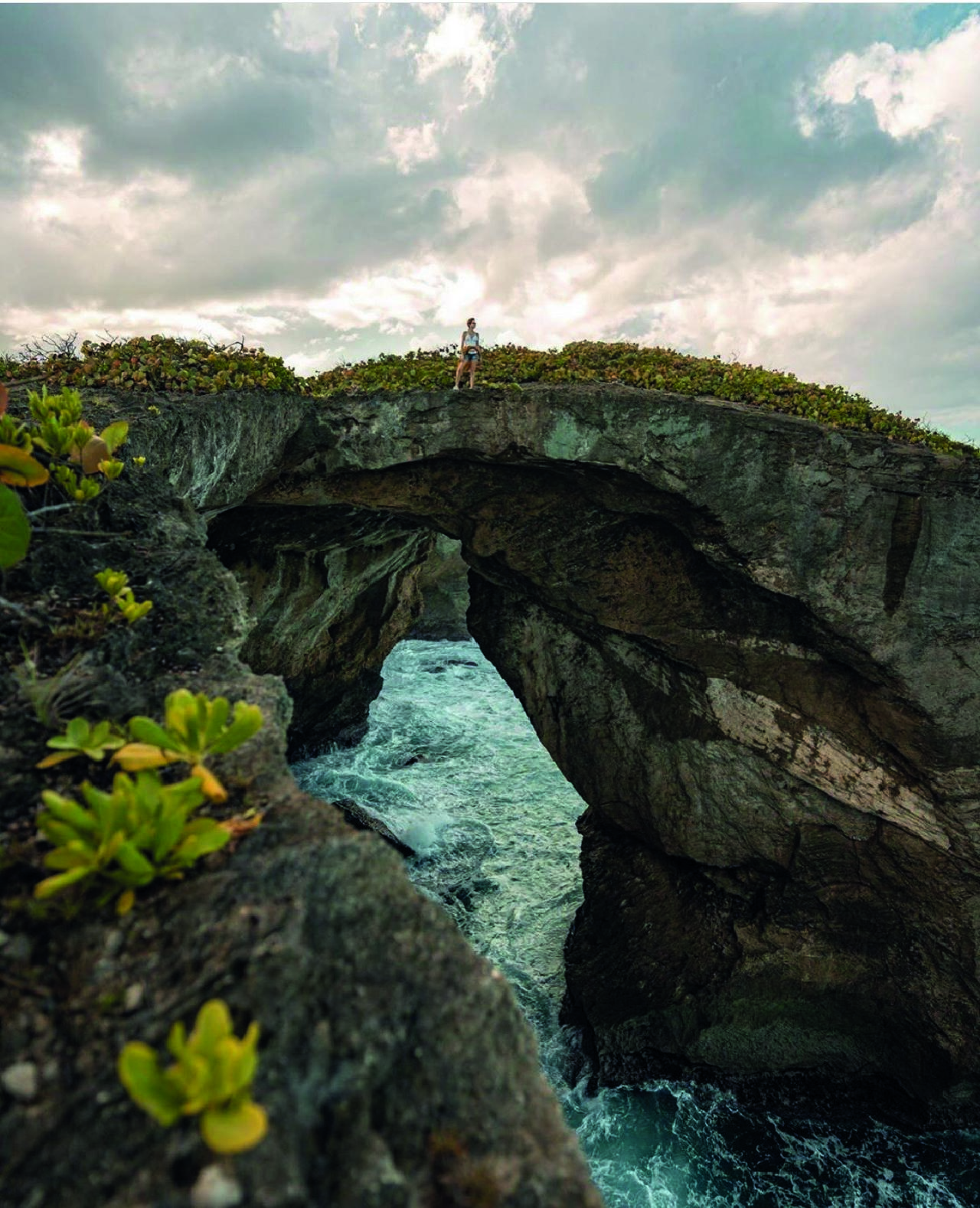 Puerto Rico All-in-One: Waterfalls, Cueva del Indio & Beach Tour