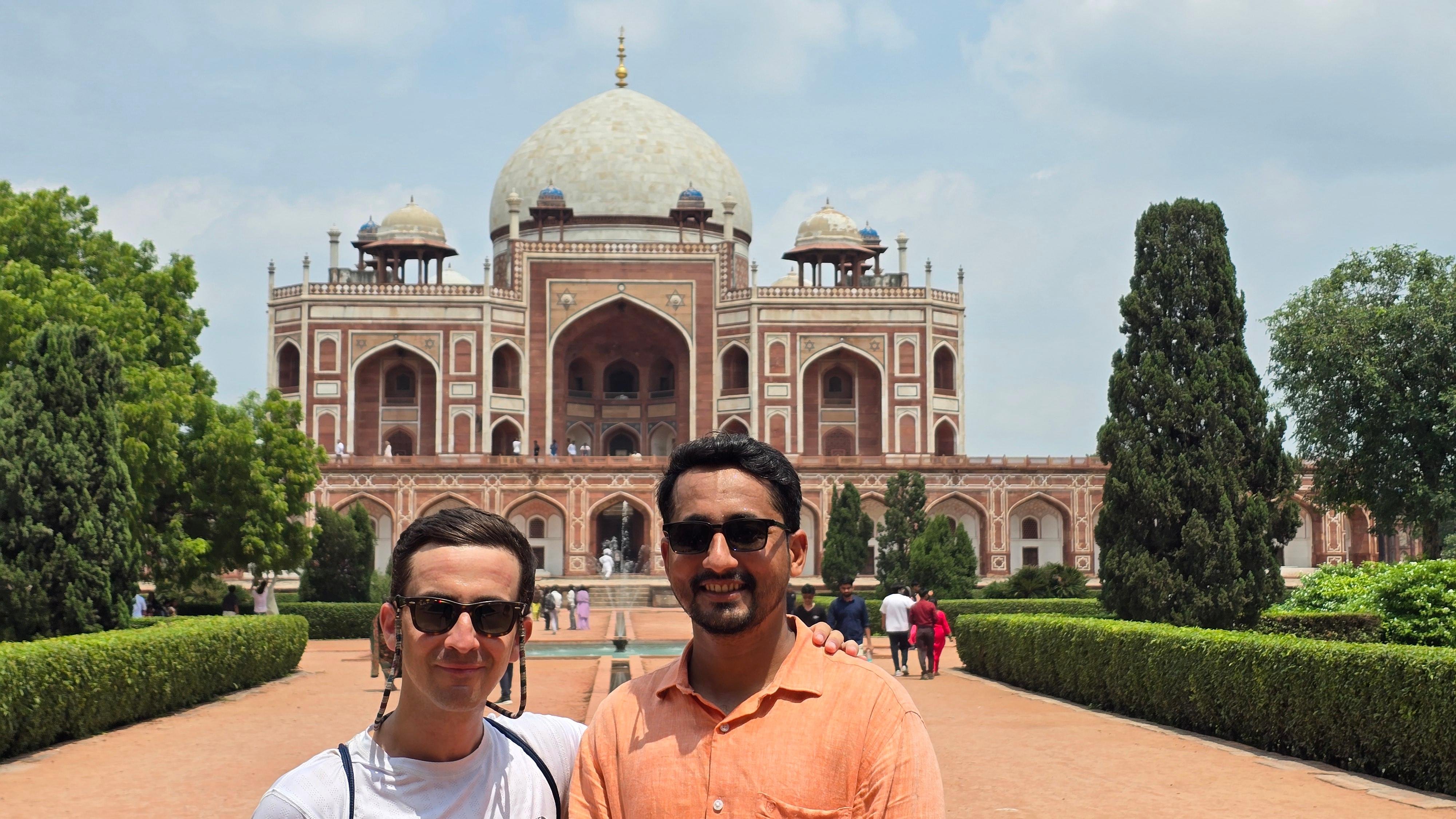 Customizable Delhi Airport Layover Private Tour