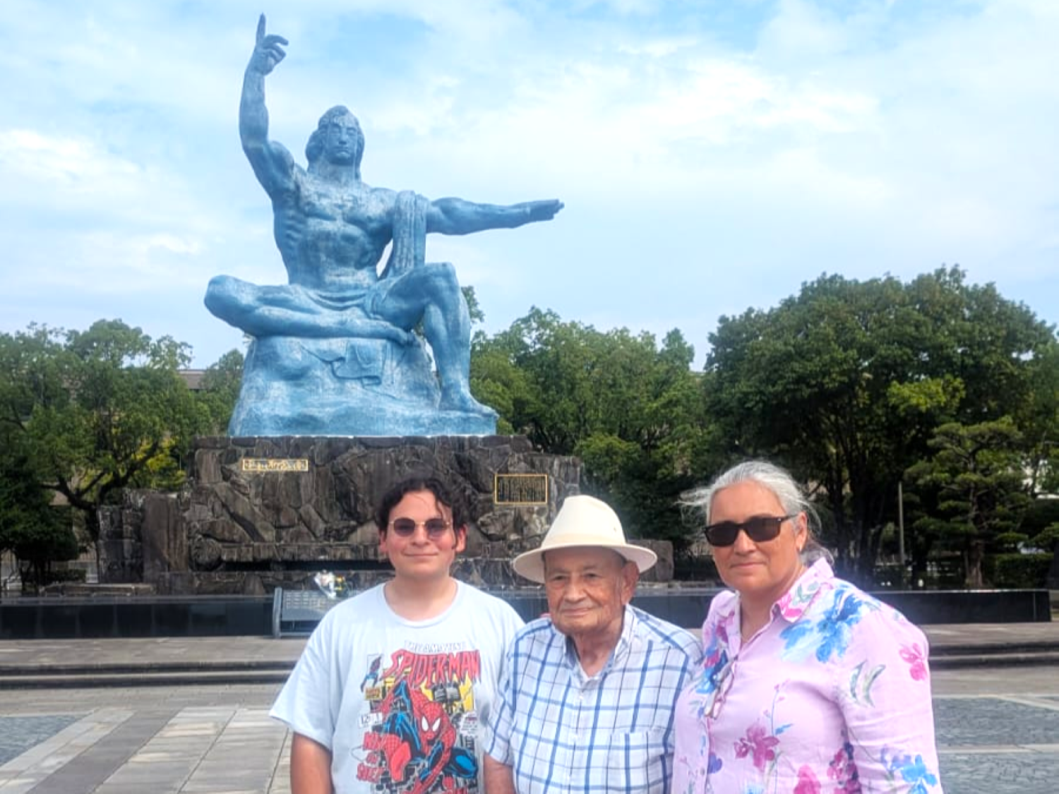 Nagasaki Atomic Bomb History & Peace Walking Tour