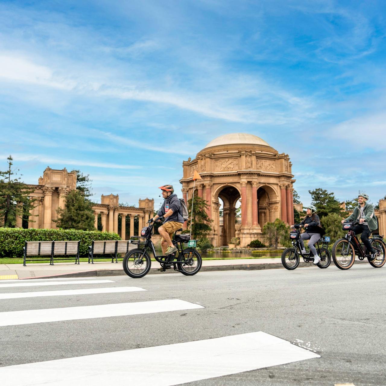 Golden Gate Bridge & Sausalito Guided Bike Adventure