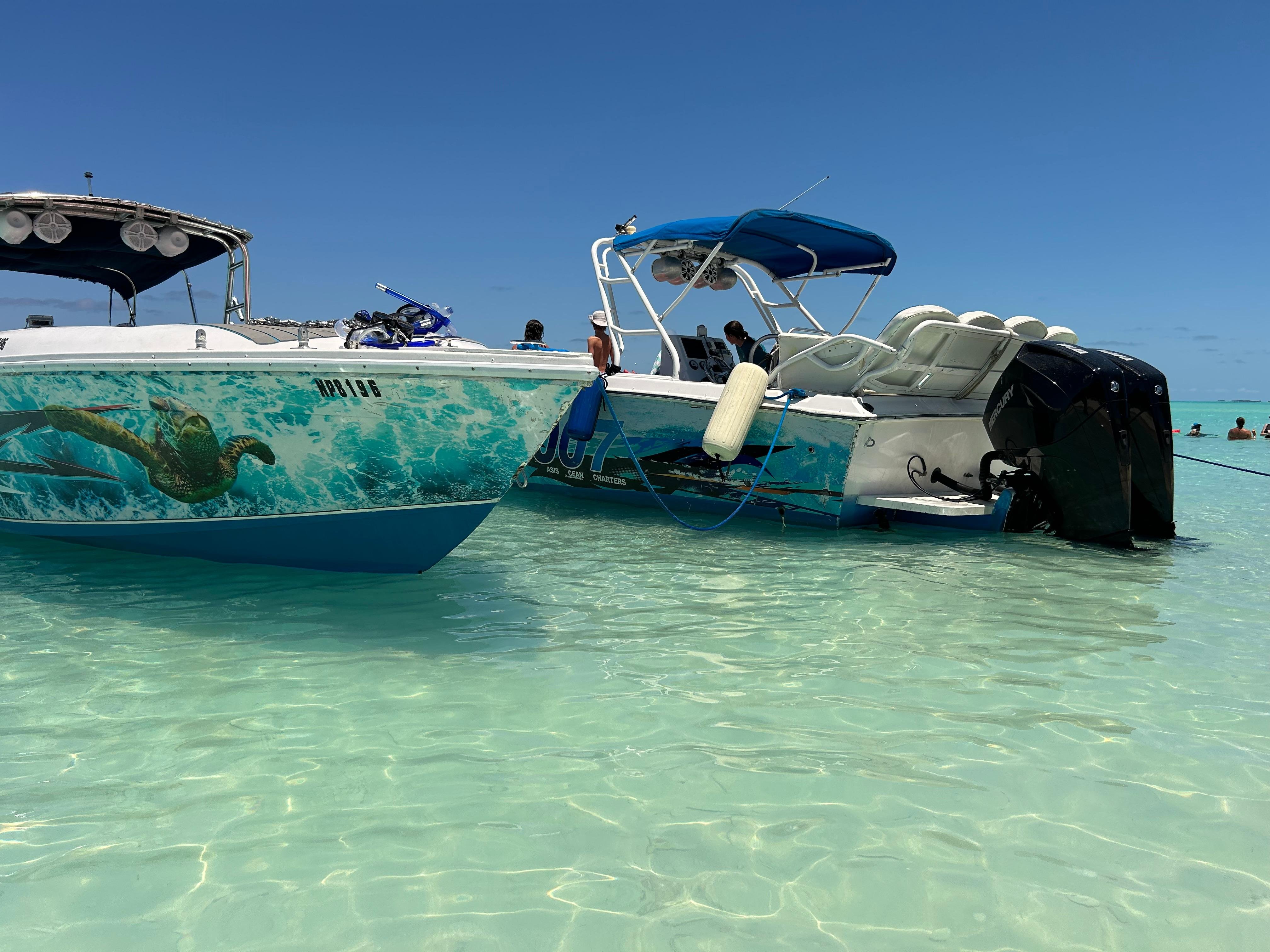 Nassau Powerboat Adventure: Snorkeling, Green Cay Turtles & Private Beach Club