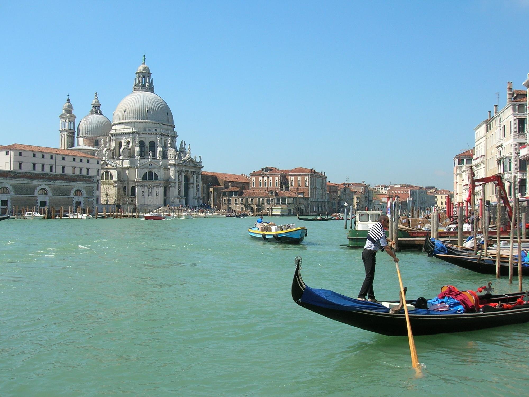 From Florence: Explore Venice in a Full Day Tour by Train