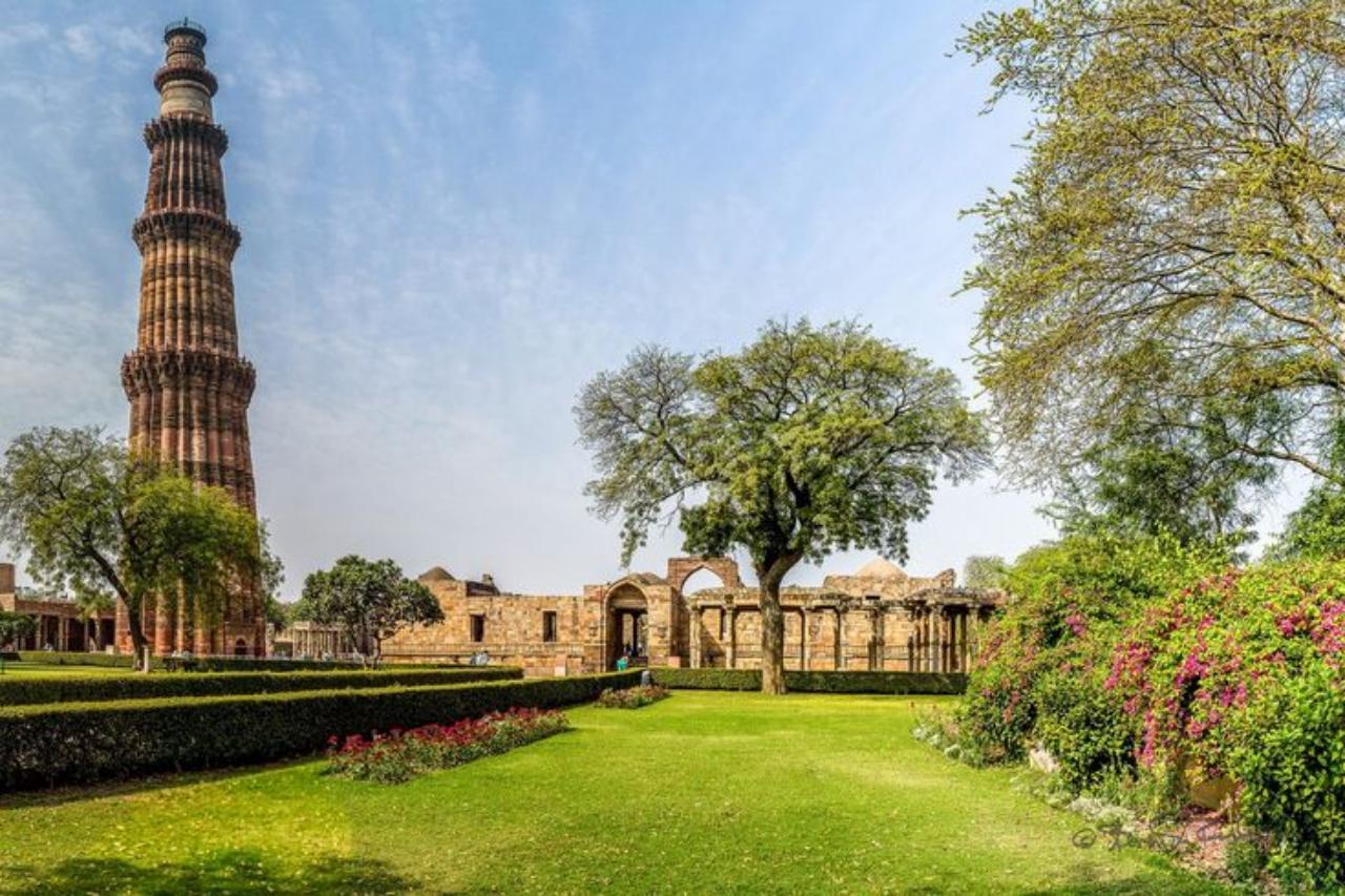 Private Full or Half-Day Sightseeing Tour of Delhi