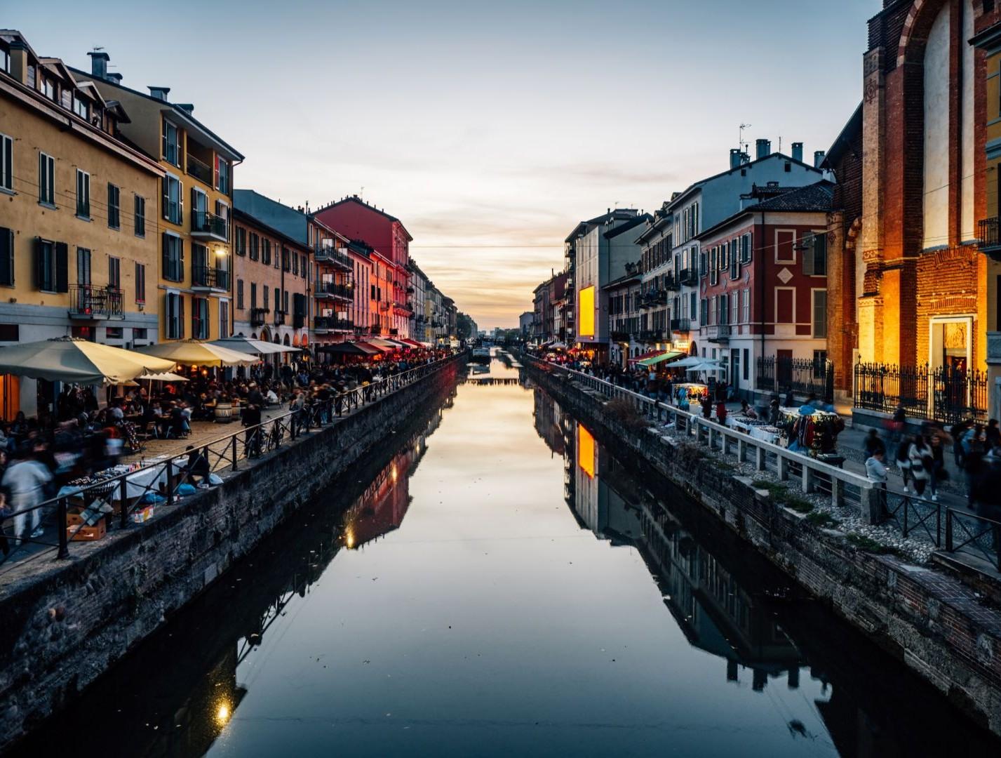 Milan Navigli Canals Guided History & Mysteries Walking Tour
