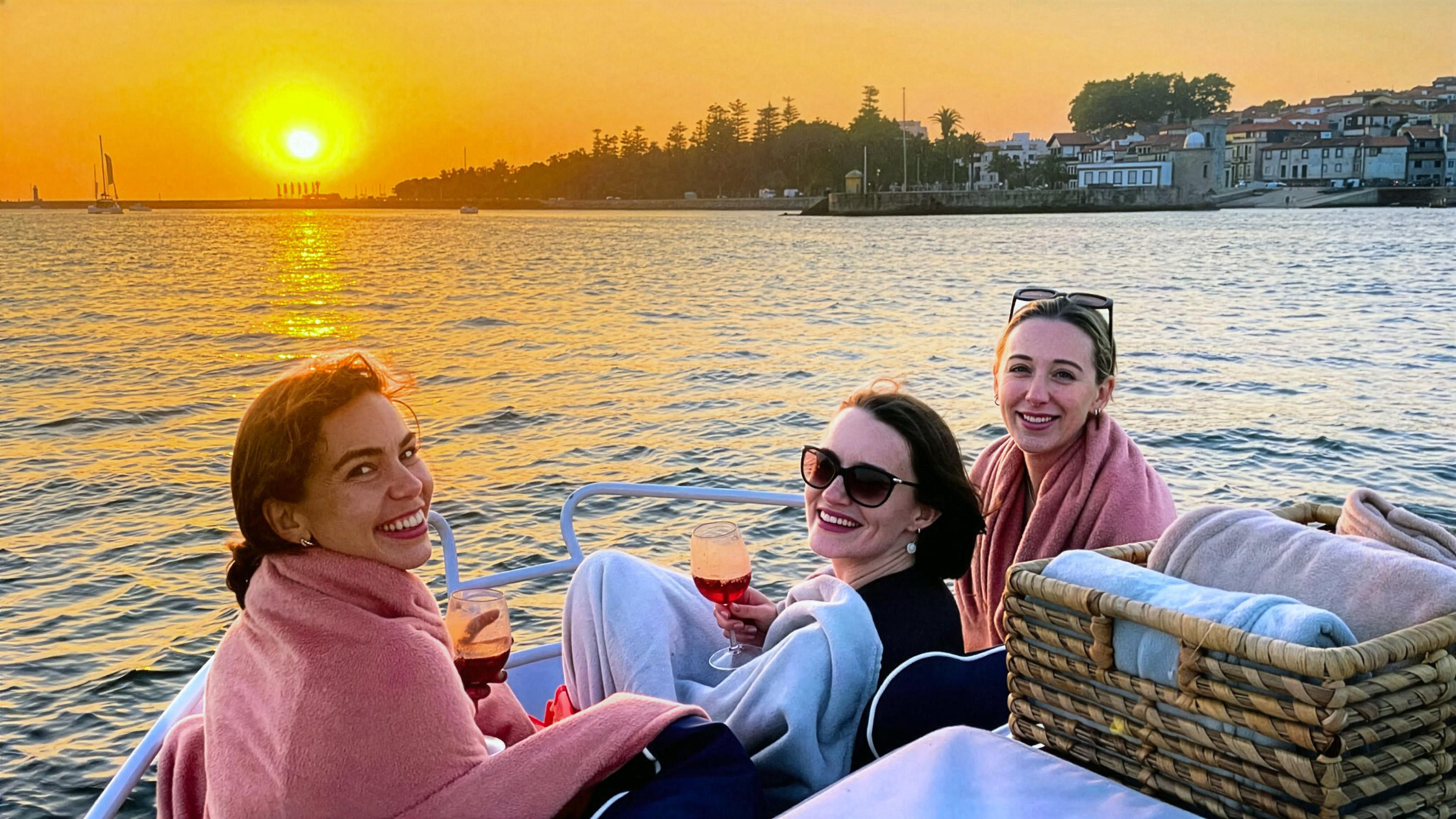 Private Douro River Cruise Aboard Classic 1963 Boat