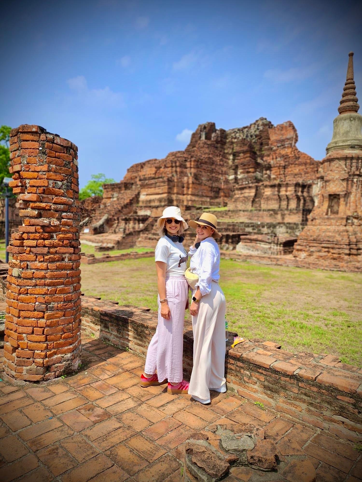 Bangkok to Ayutthaya Day Trip with Boat Ride & Temple Tickets