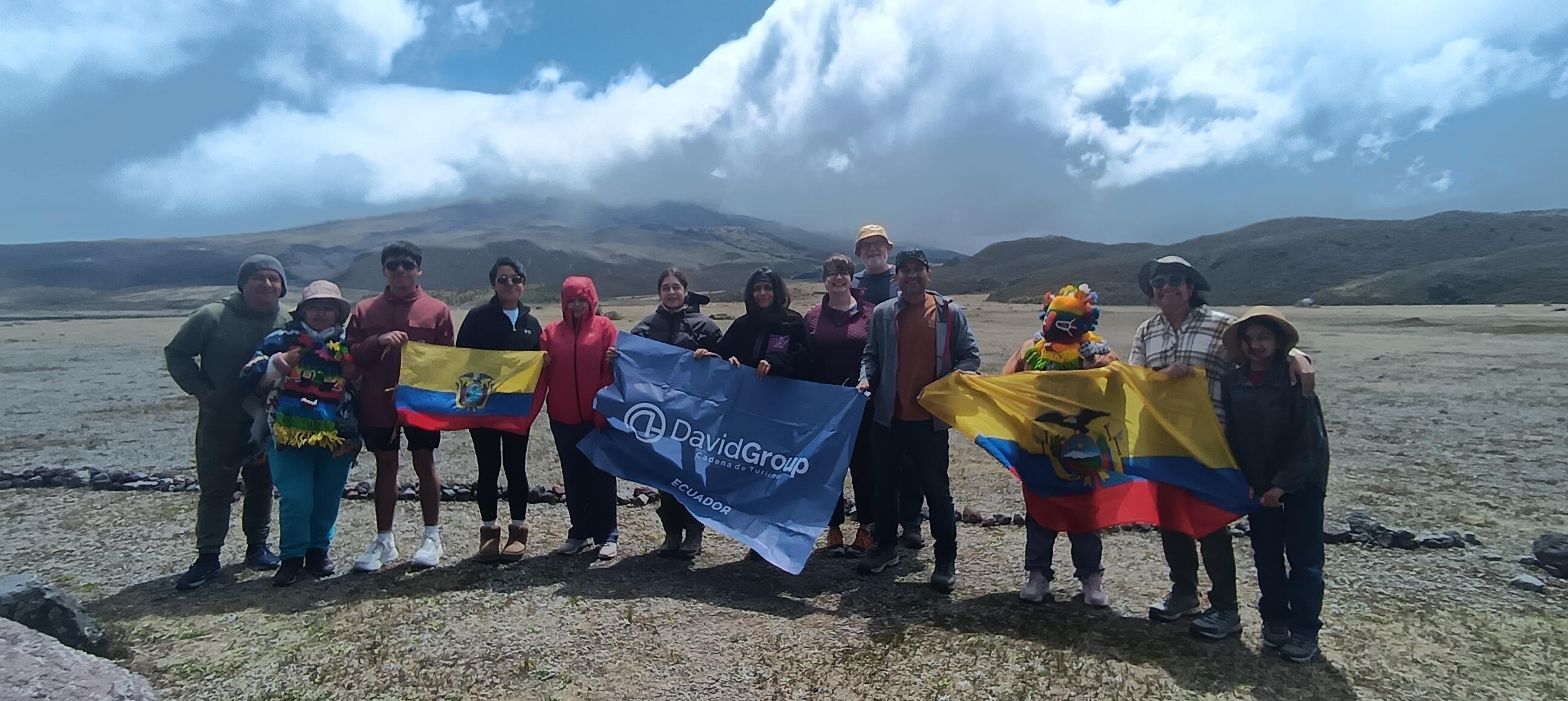 Cotopaxi & Quilotoa Full-Day Tour from Quito