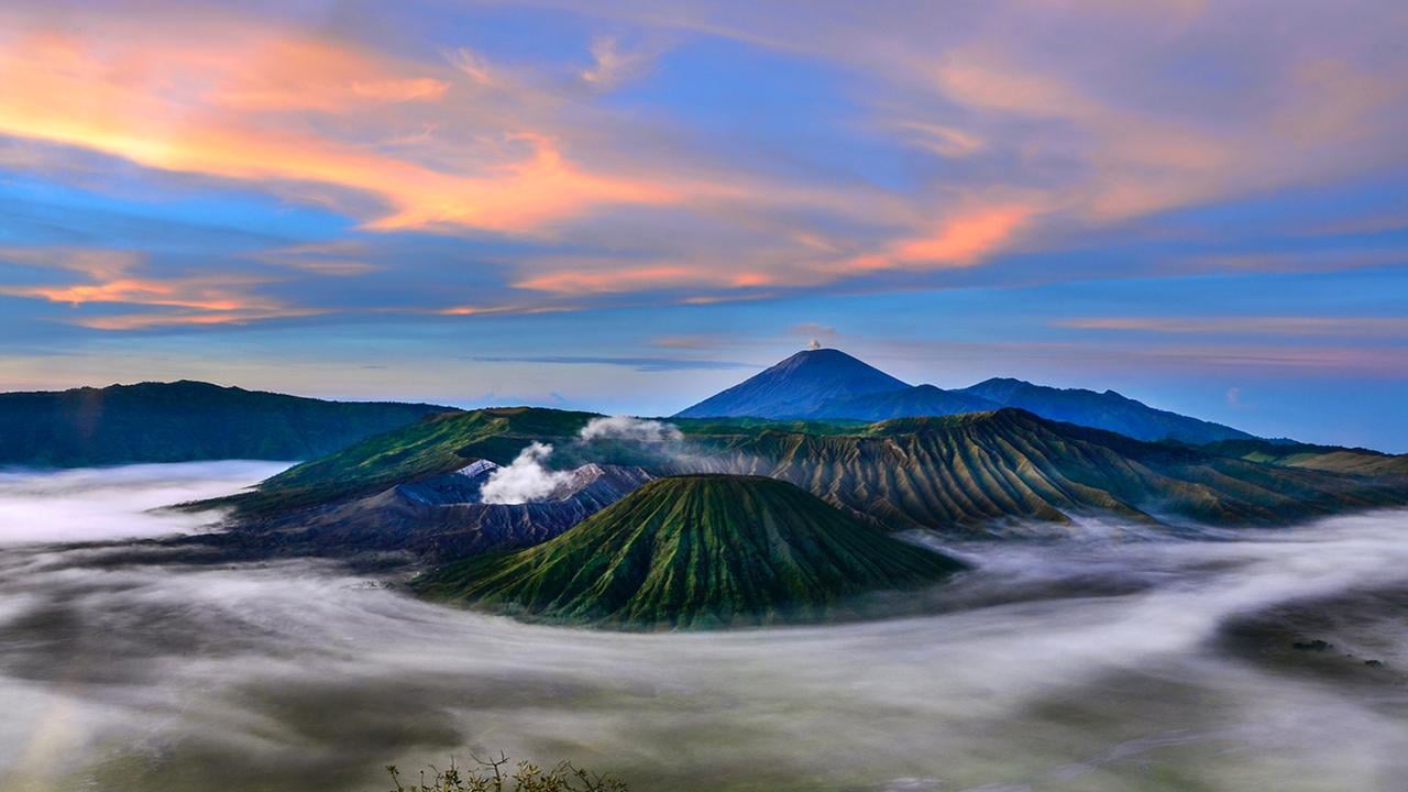 East Java Adventure: Mount Bromo, Ijen Crater & Tumpak Sewu Waterfall