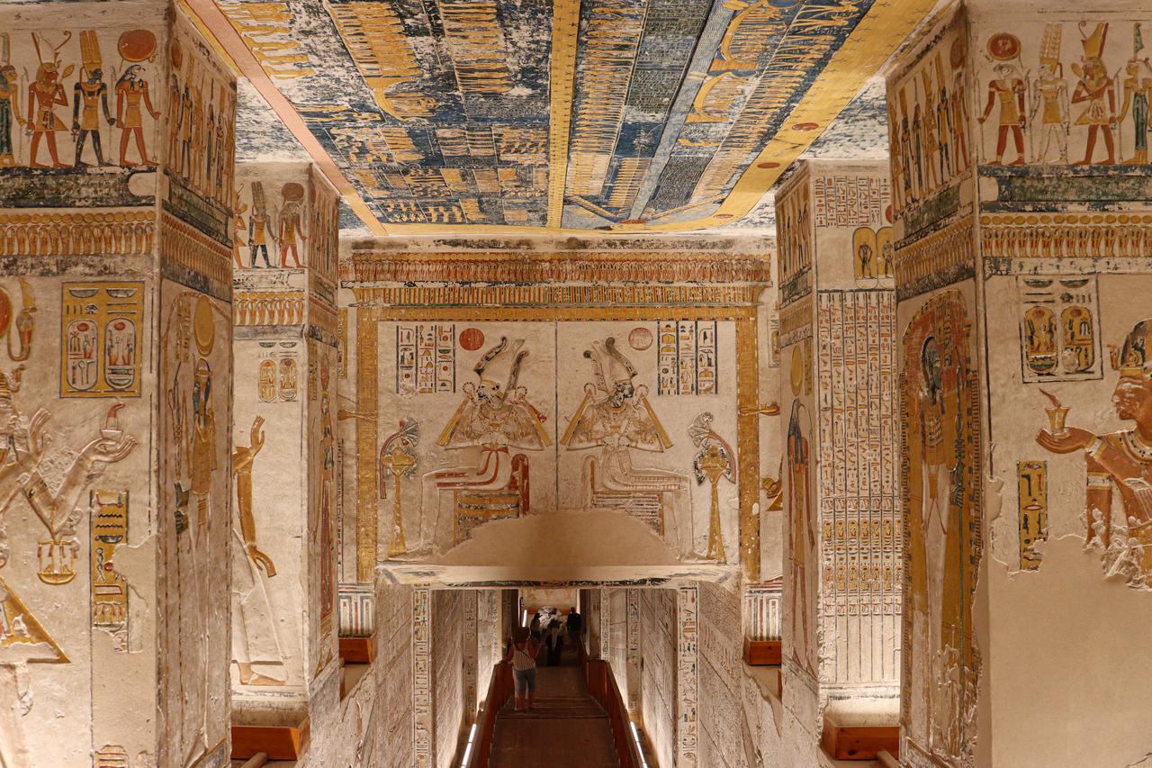 Luxor Full-Day Tour from Hurghada: Valley of the Kings & Karnak Temple