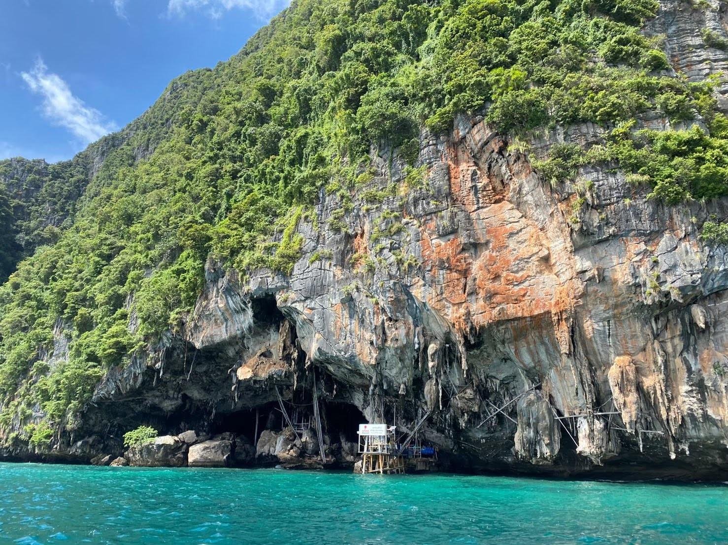 Krabi Early Bird Phi Phi, Maya Bay & 4 Islands Speedboat Adventure