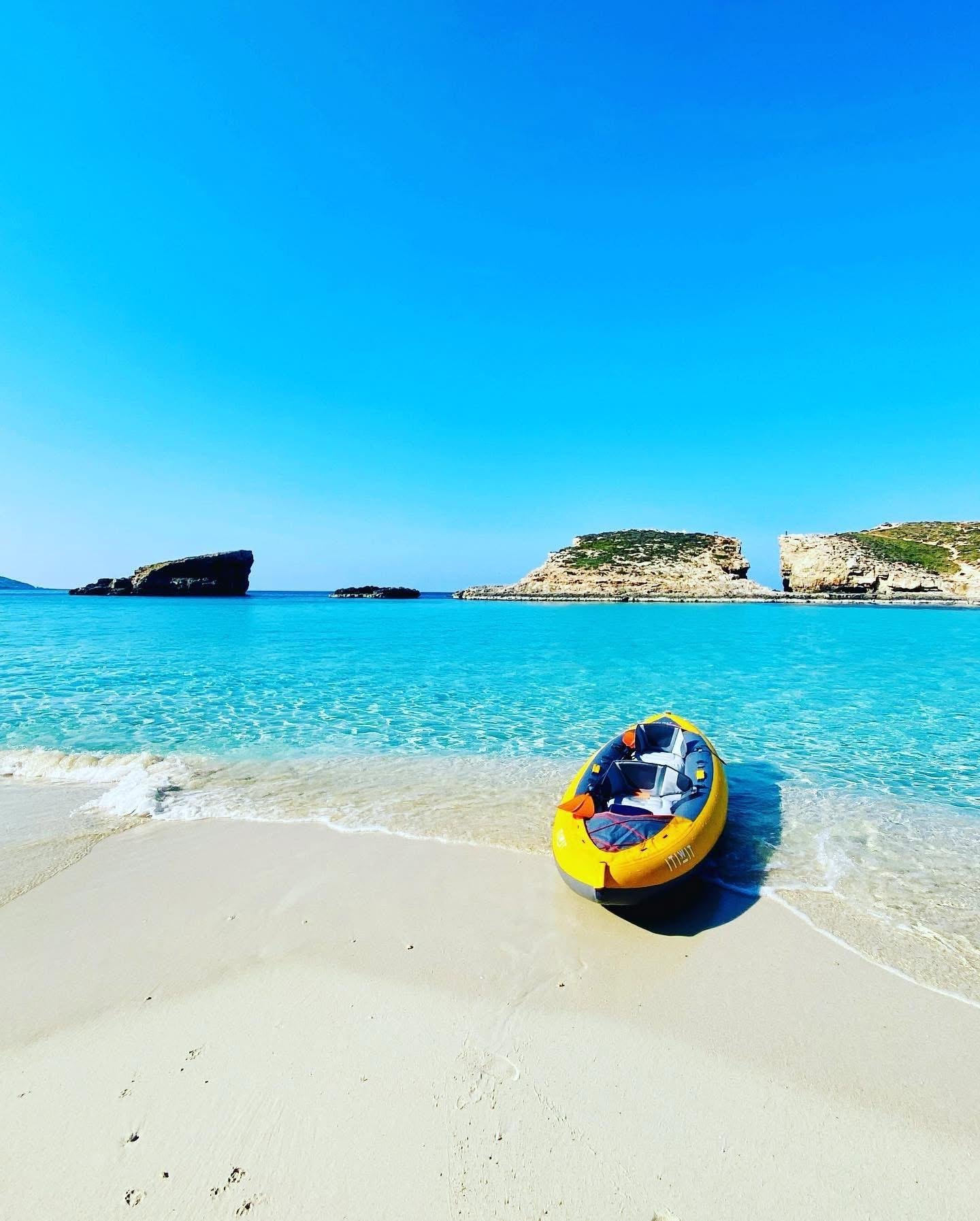 Comino & Gozo Small-Group Boat Cruise with Blue Lagoon Swim