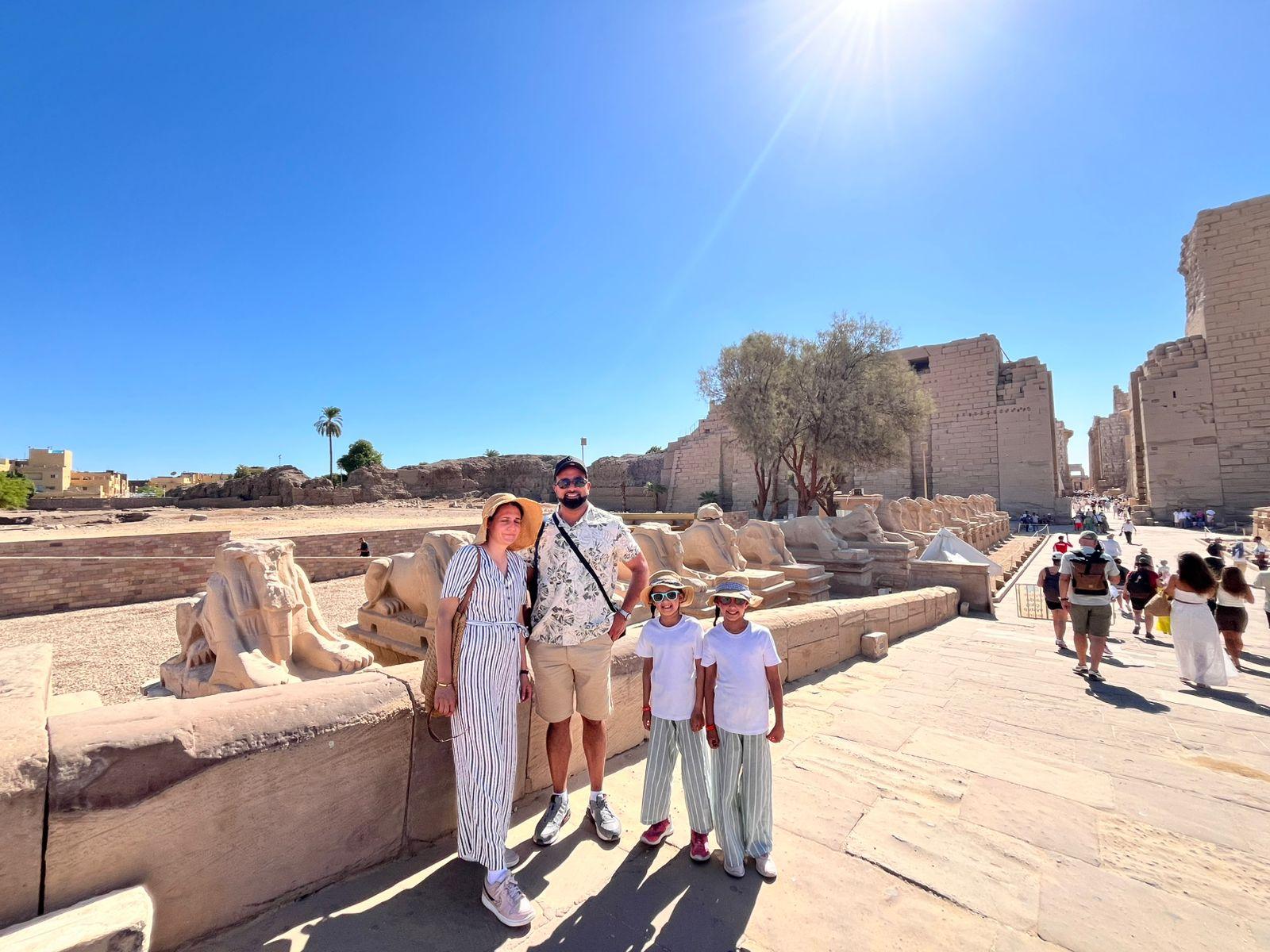 Hurghada to Luxor: Valley of the Kings & Tutankhamun's Tomb Day Tour