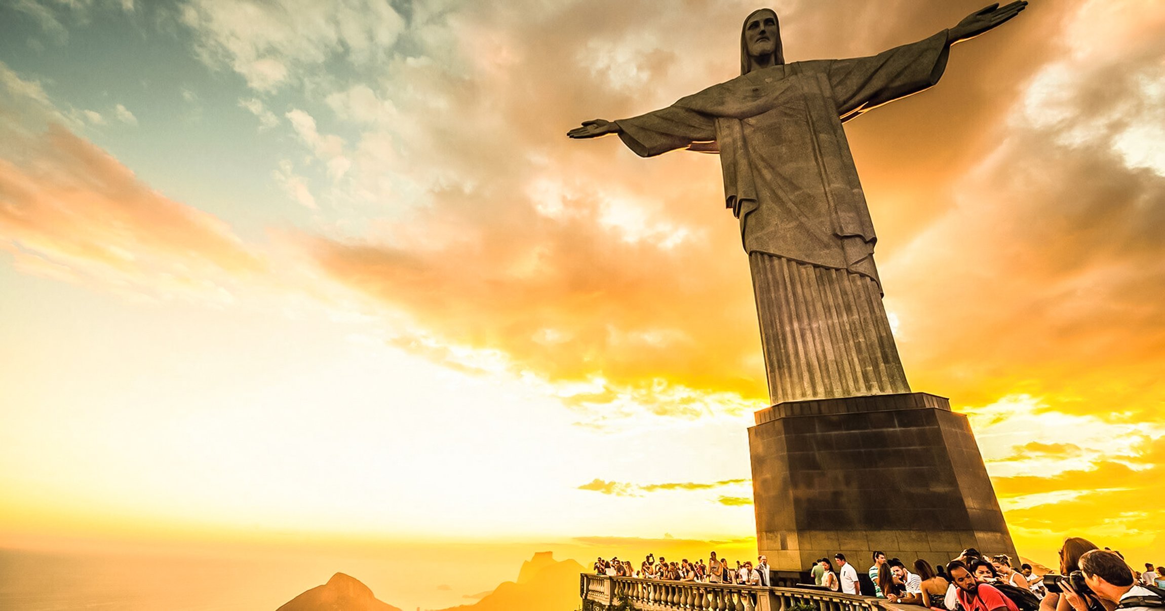 Rio de Janeiro Essential Highlights Tour with Buffet Lunch
