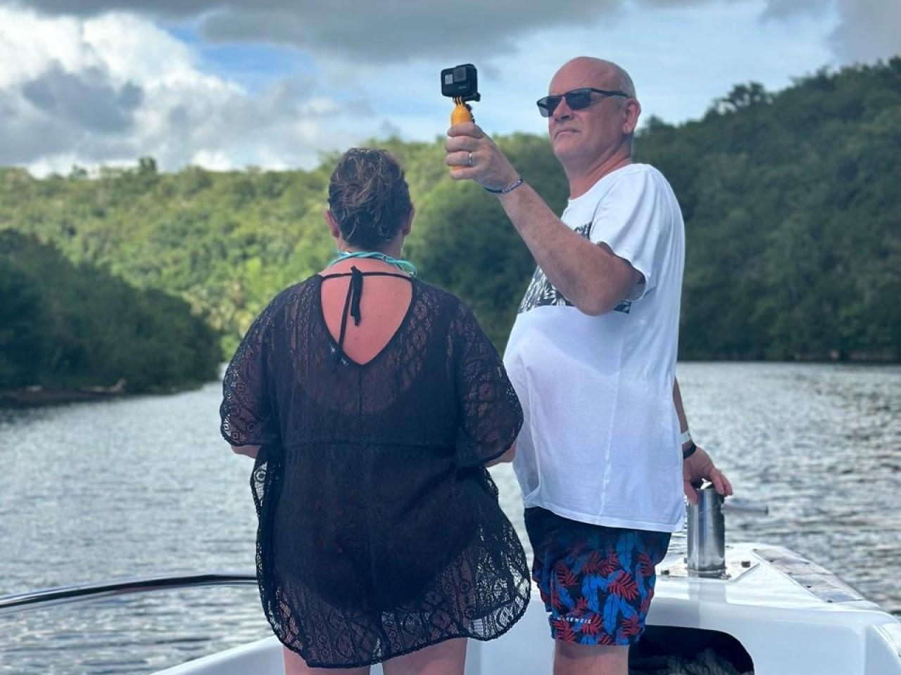 Catalina Island Snorkeling & Chavon River Day Tour from Punta Cana