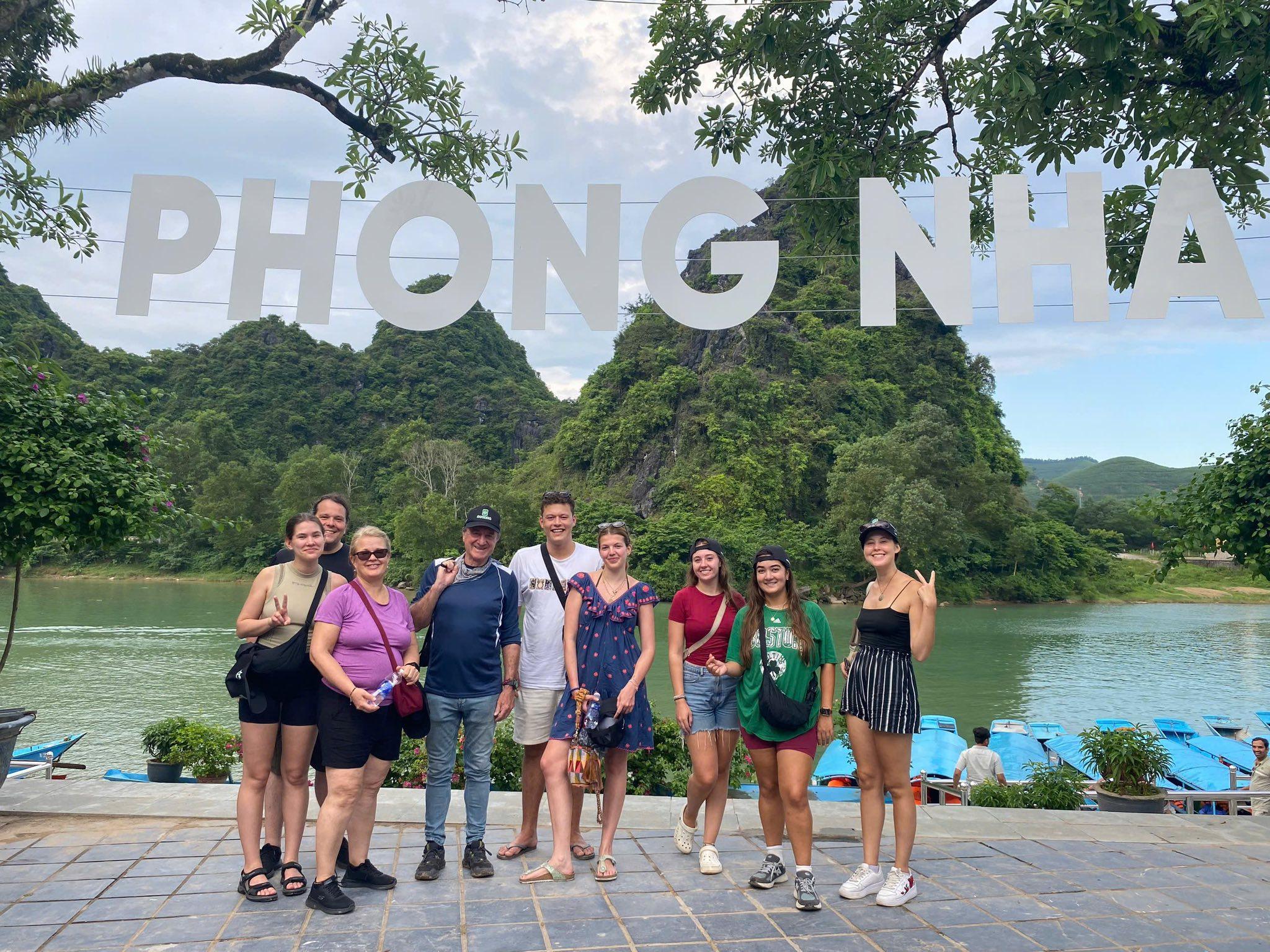 Phong Nha Cave boat tour Son River dragon boat and Paradise Cave karst — image 68