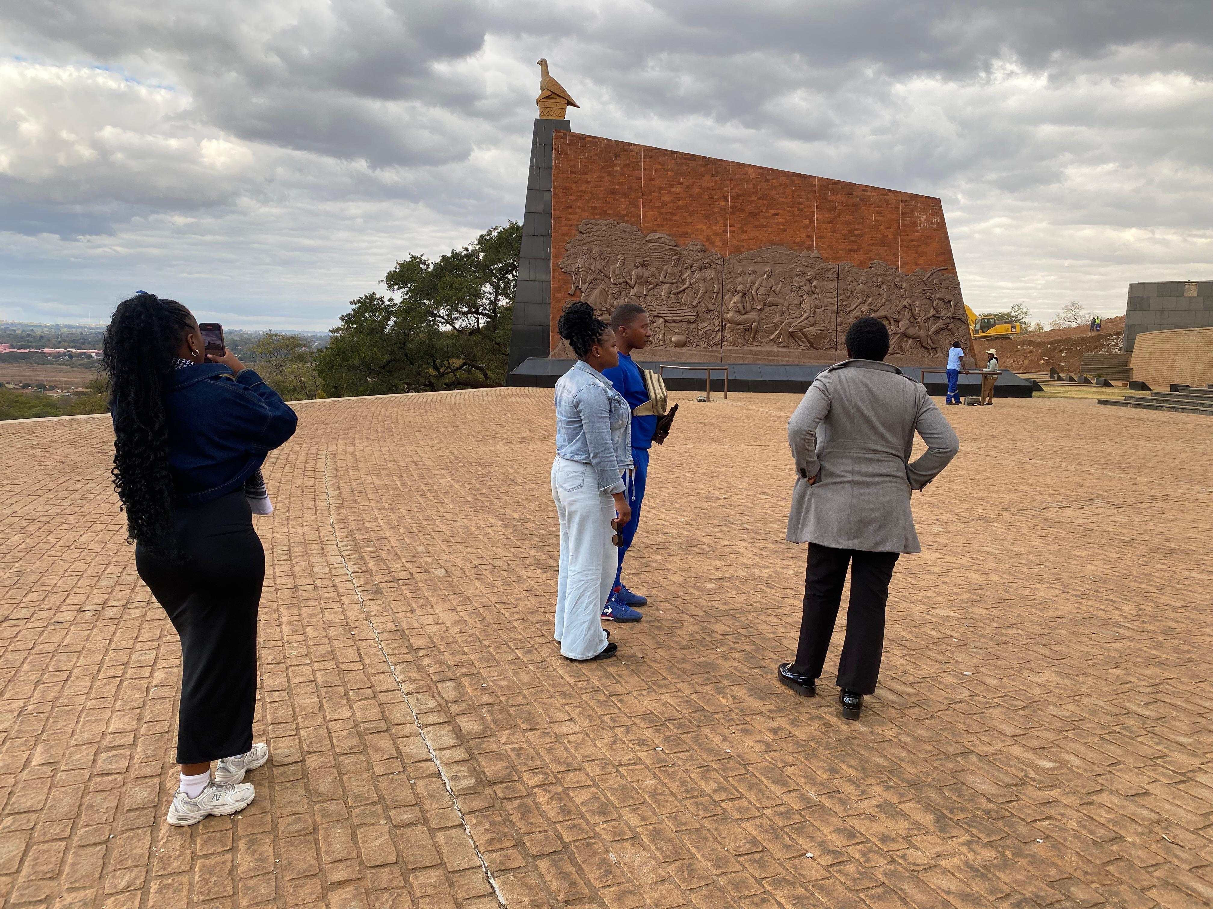 Harare City Discovery with Monument Visit & Wine Tasting