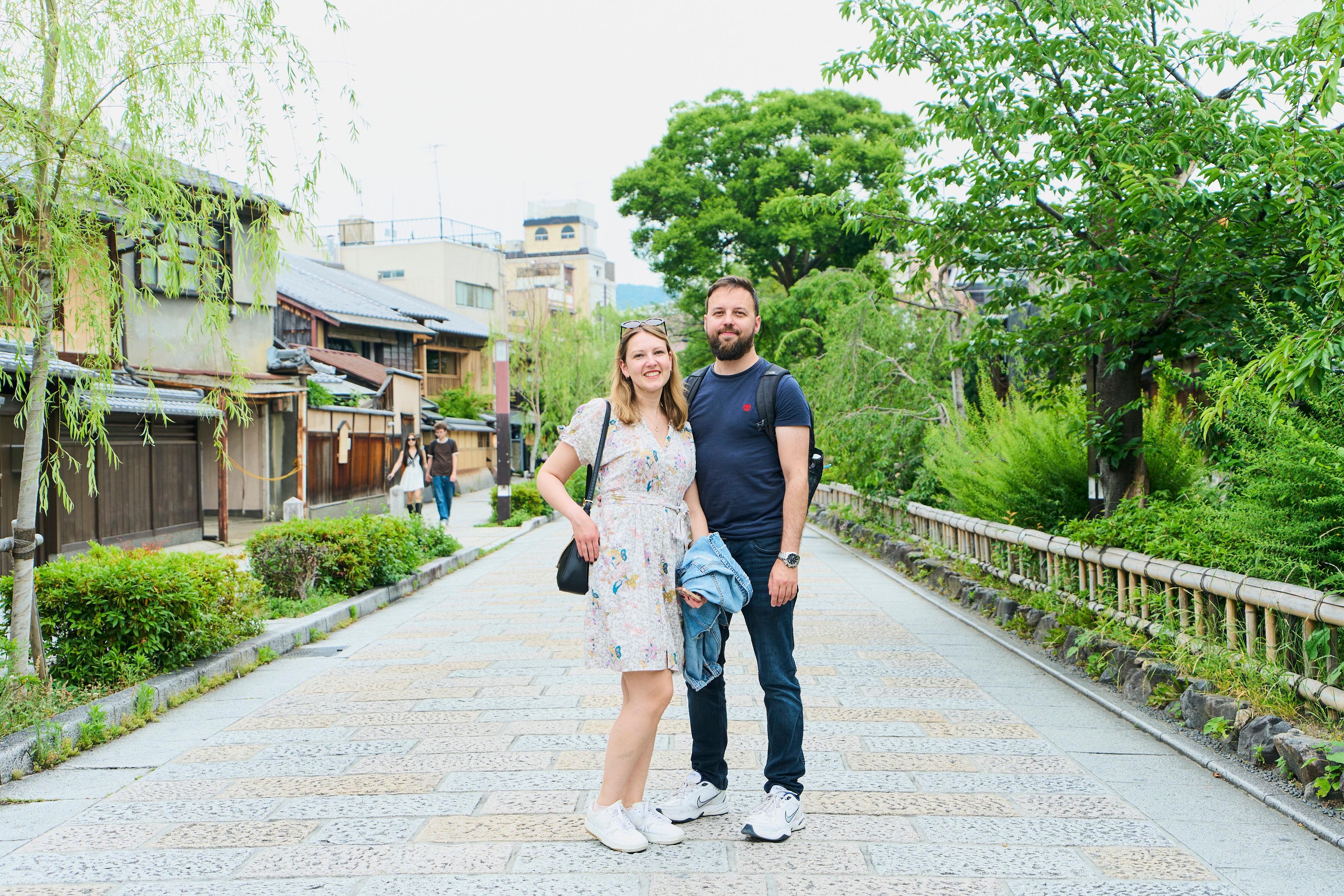 Private Gion Geisha District & Hidden Treasures Tour