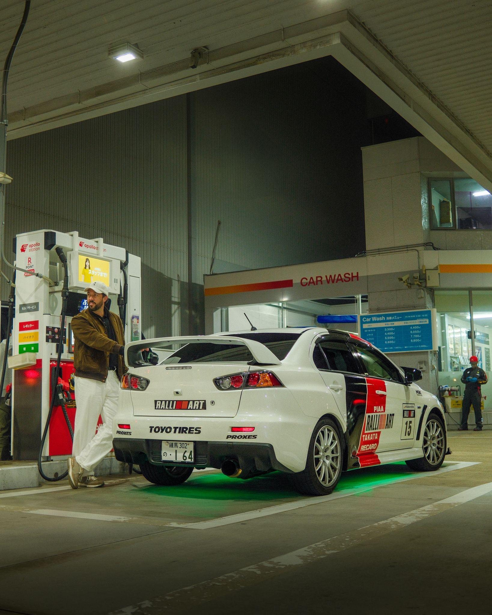Tokyo JDM Underground: Daikoku Car Meet Night Tour