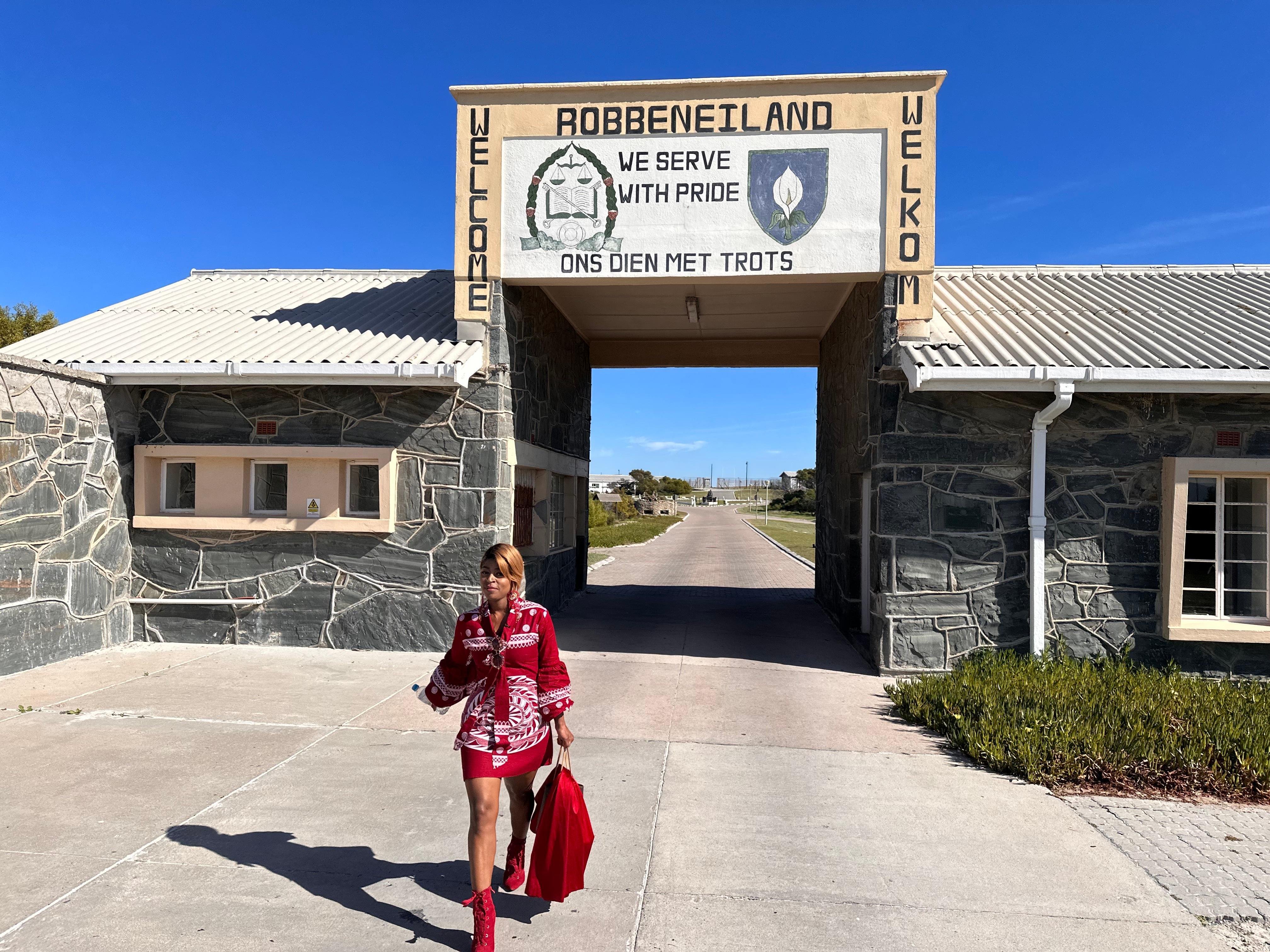 Robben Island Ferry & Guided Prison Tour from Cape Town