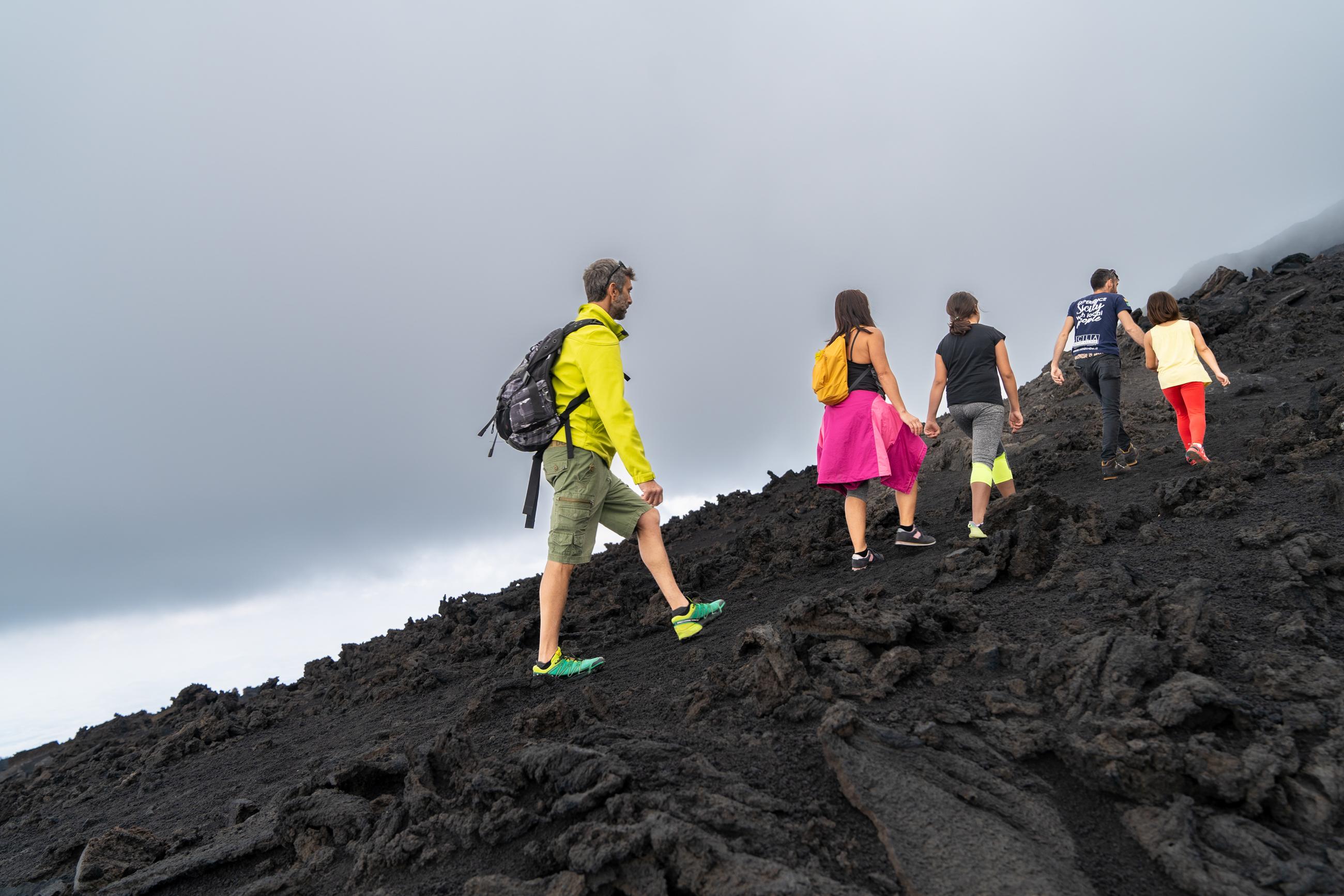 From Catania: trek on Mount Etna, Lava Cave & tasting Tour