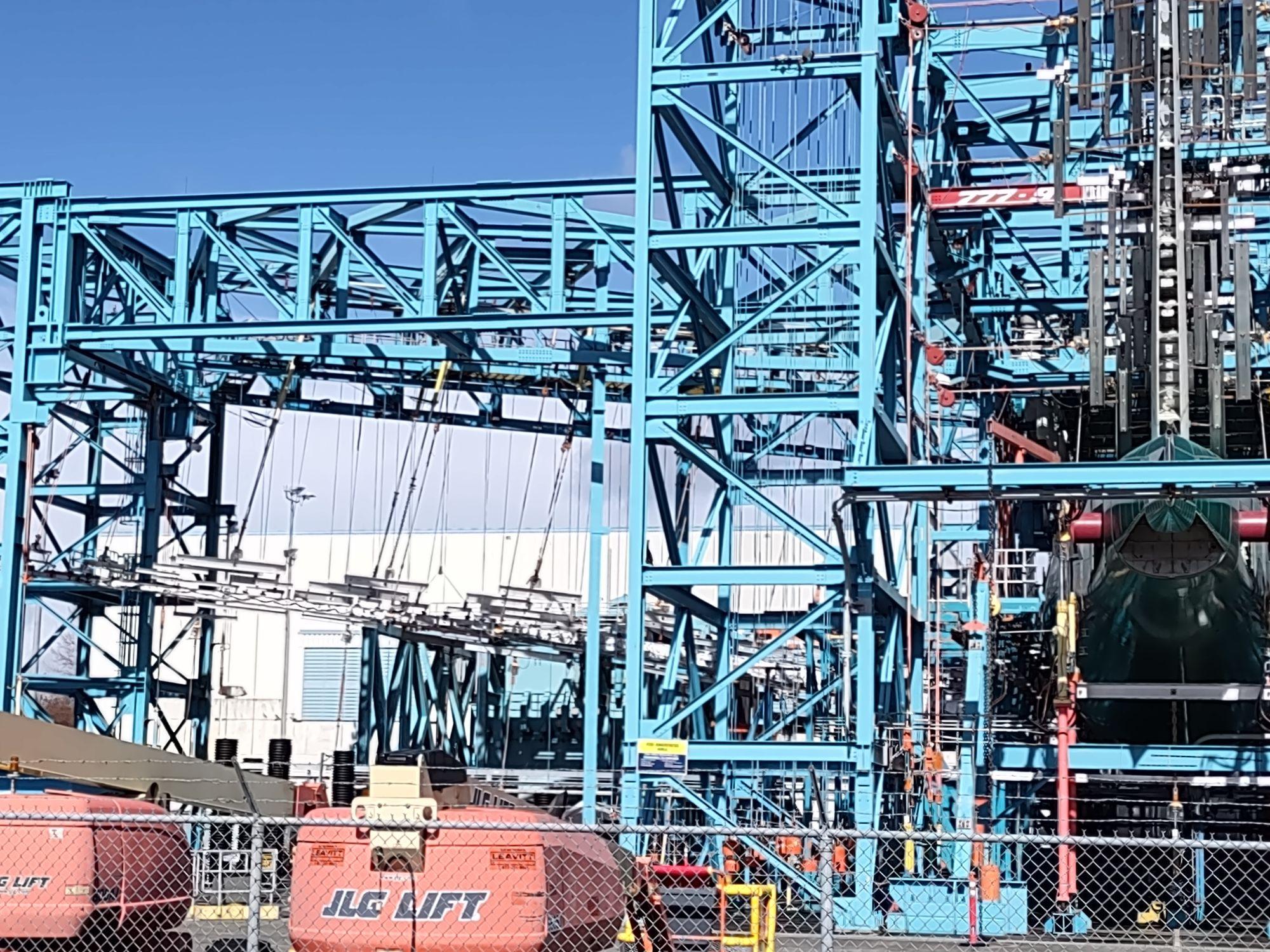 Boeing factory tour — wide-body assembly line seen from the visitor balcony at Everett — image 12
