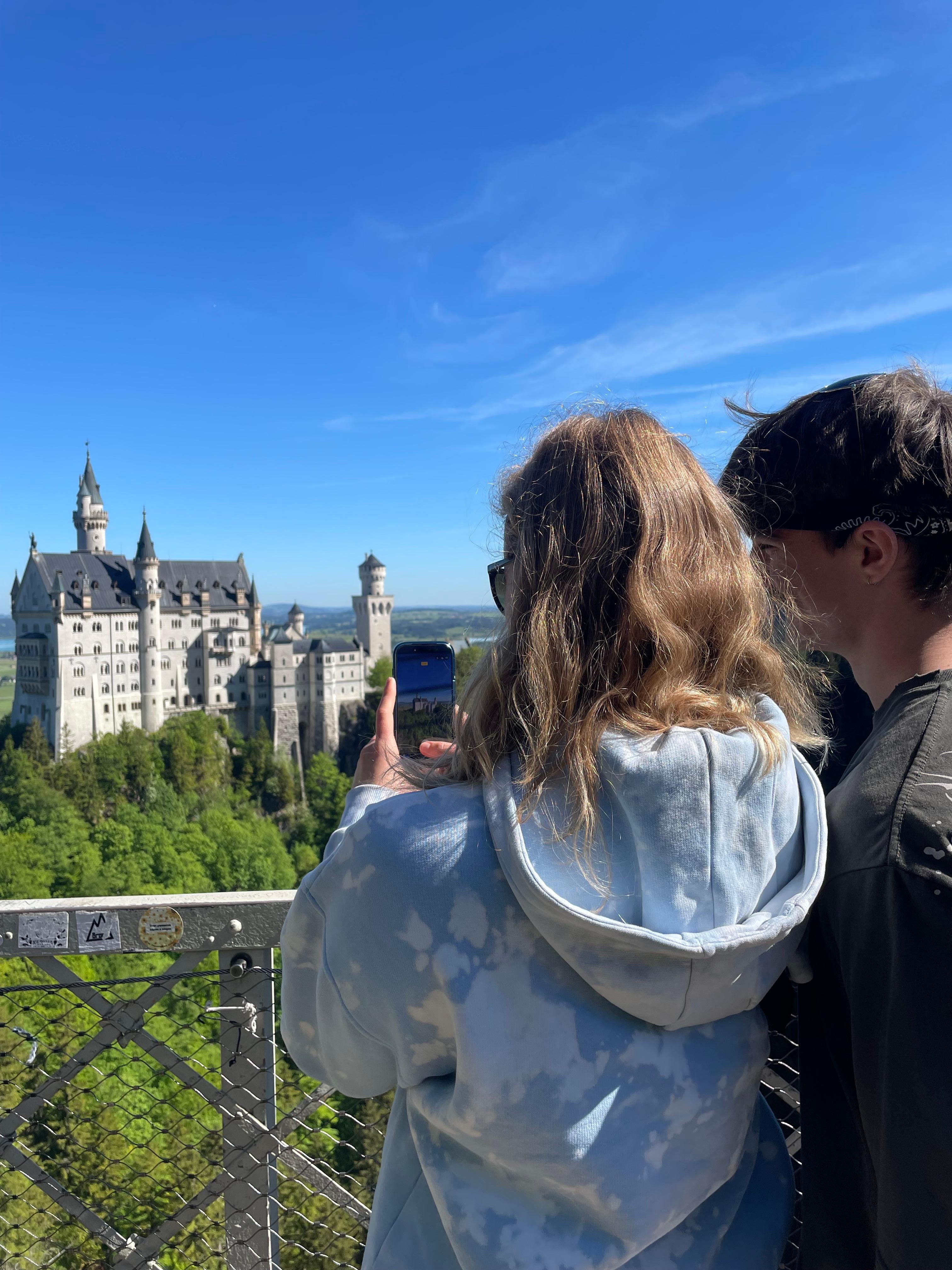 Neuschwanstein Castle Express Tour with Skip-the-Line Entry & Transport