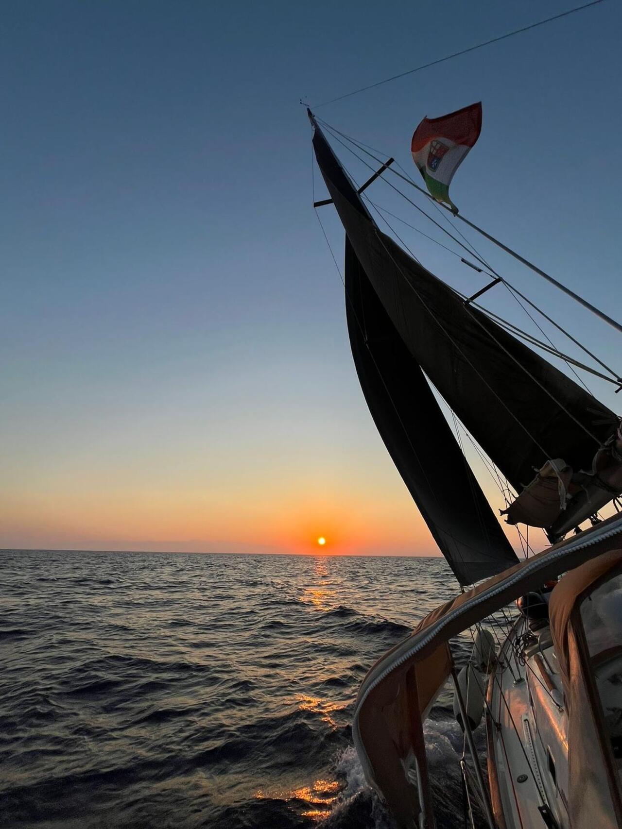 Santa Maria di Leuca Sailing Adventure with Onboard Meal