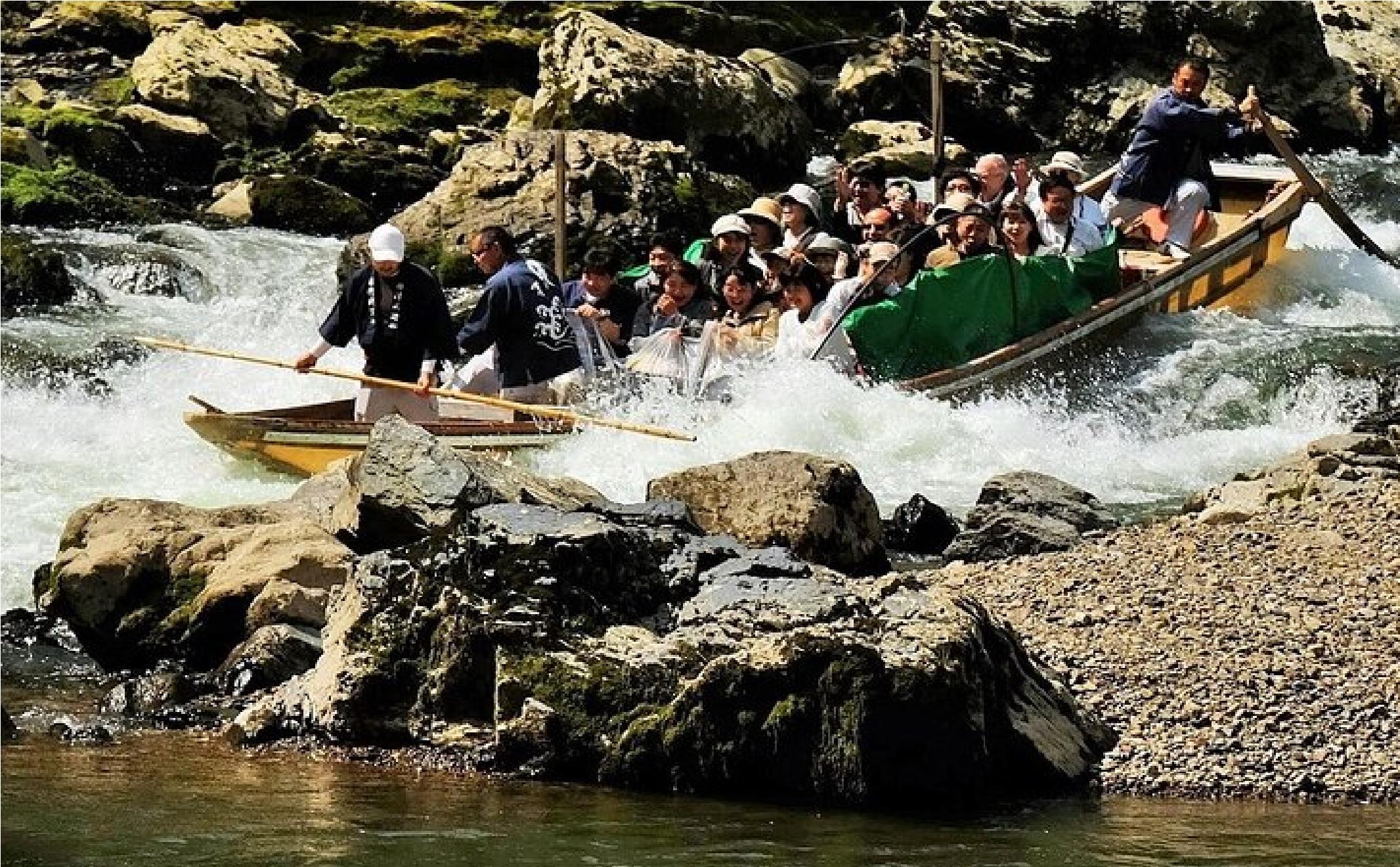 Kyoto Sagano Romantic Train & Hozugawa River Boat Adventure