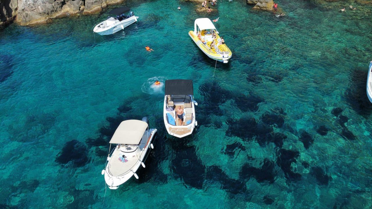 Dubrovnik Speedboat Expedition: 7 Caves & Blue Cave Snorkel